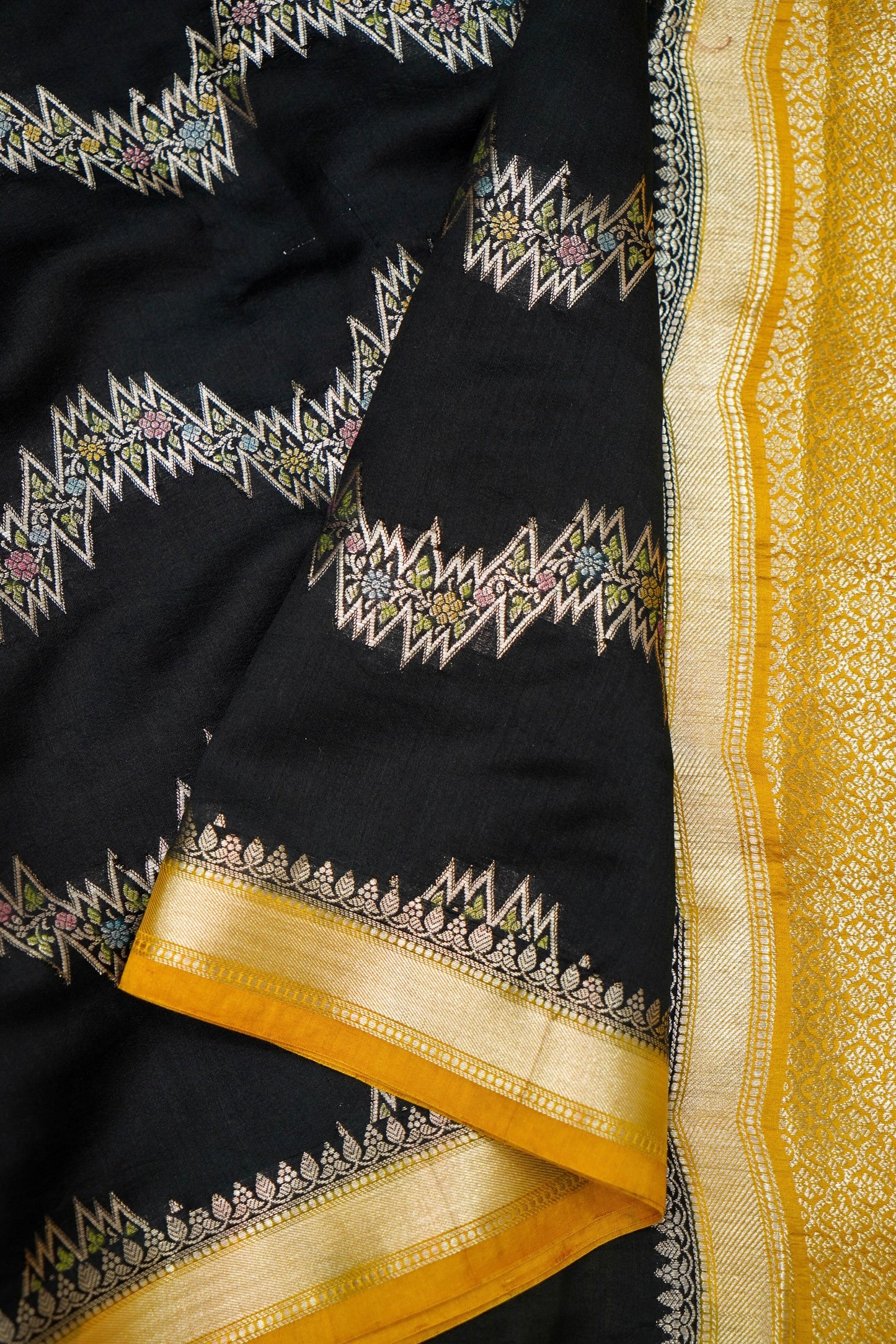 Designer Chinya Silk Banarasi Saree with Aada Jaal Weaving