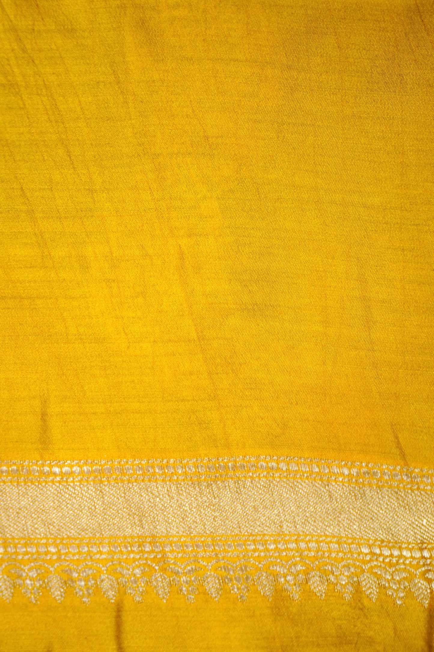 Designer Chinya Silk Banarasi Saree with Aada Jaal Weaving