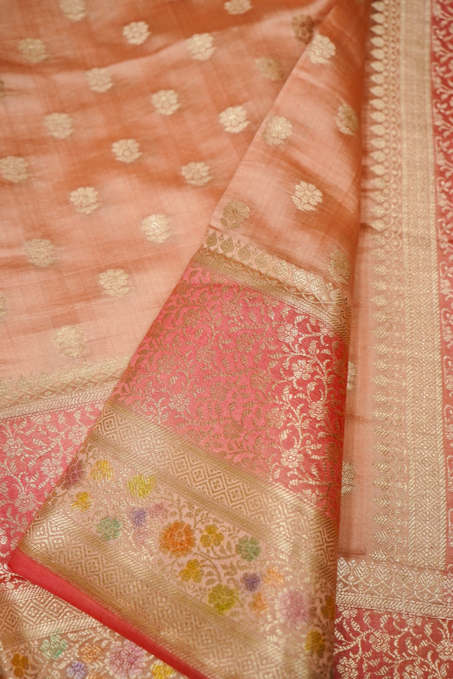 Ultra-Soft Pure Chinya Silk Banarasi Saree with Minakari Weaving