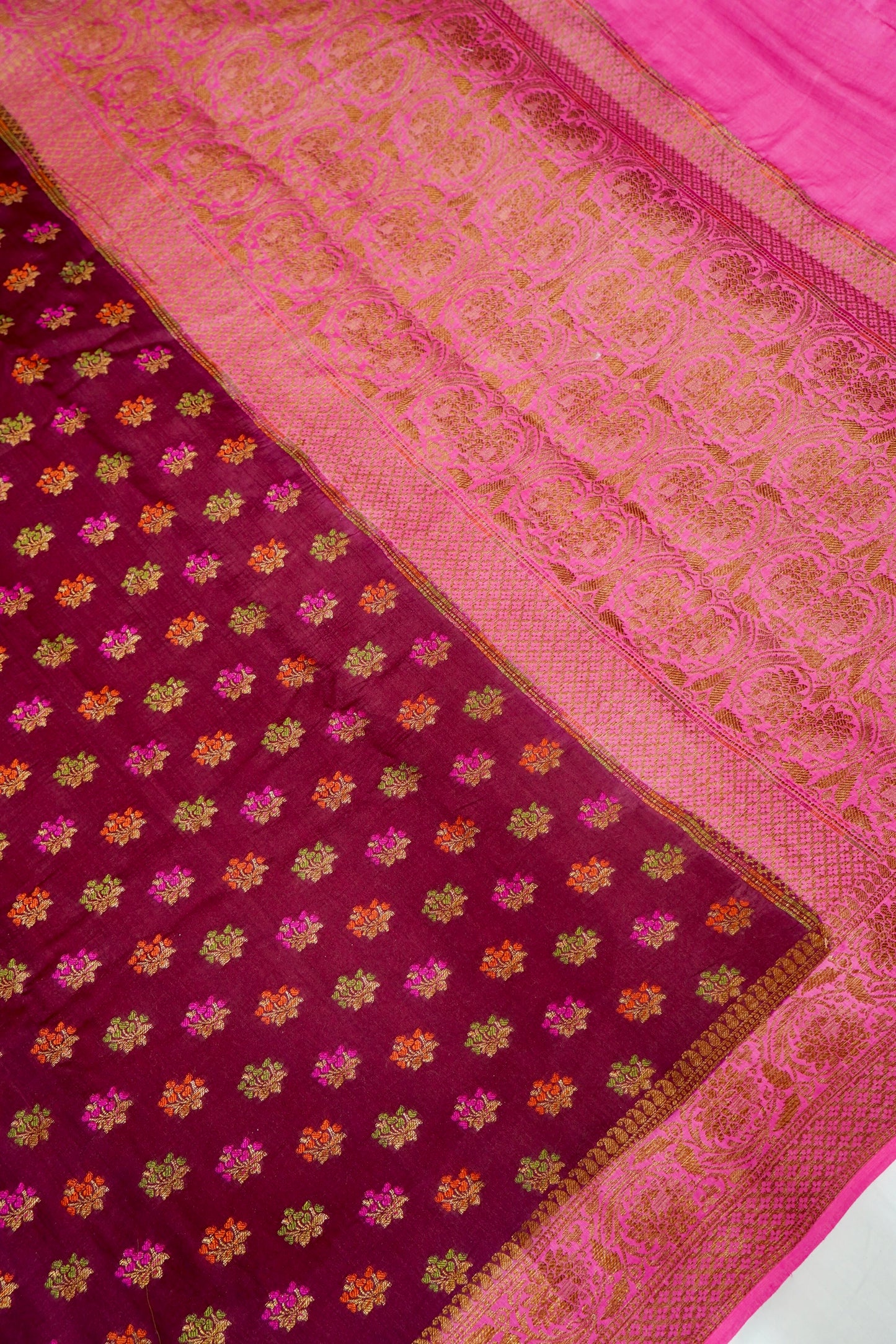 Pure Munga Silk Banarasi Saree with Contrast Border