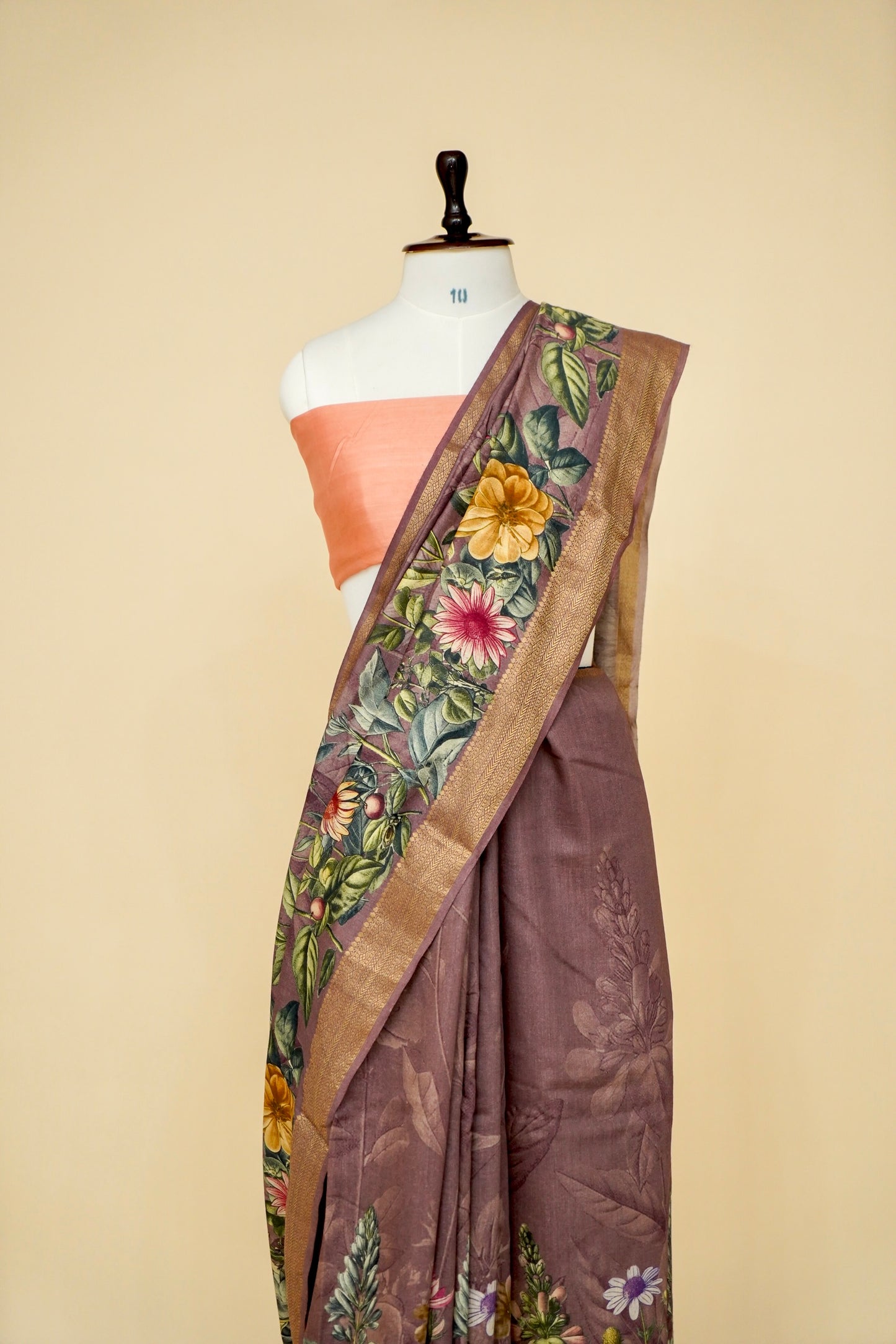 Pure Munga Silk Saree With Floral Print And Zari Border