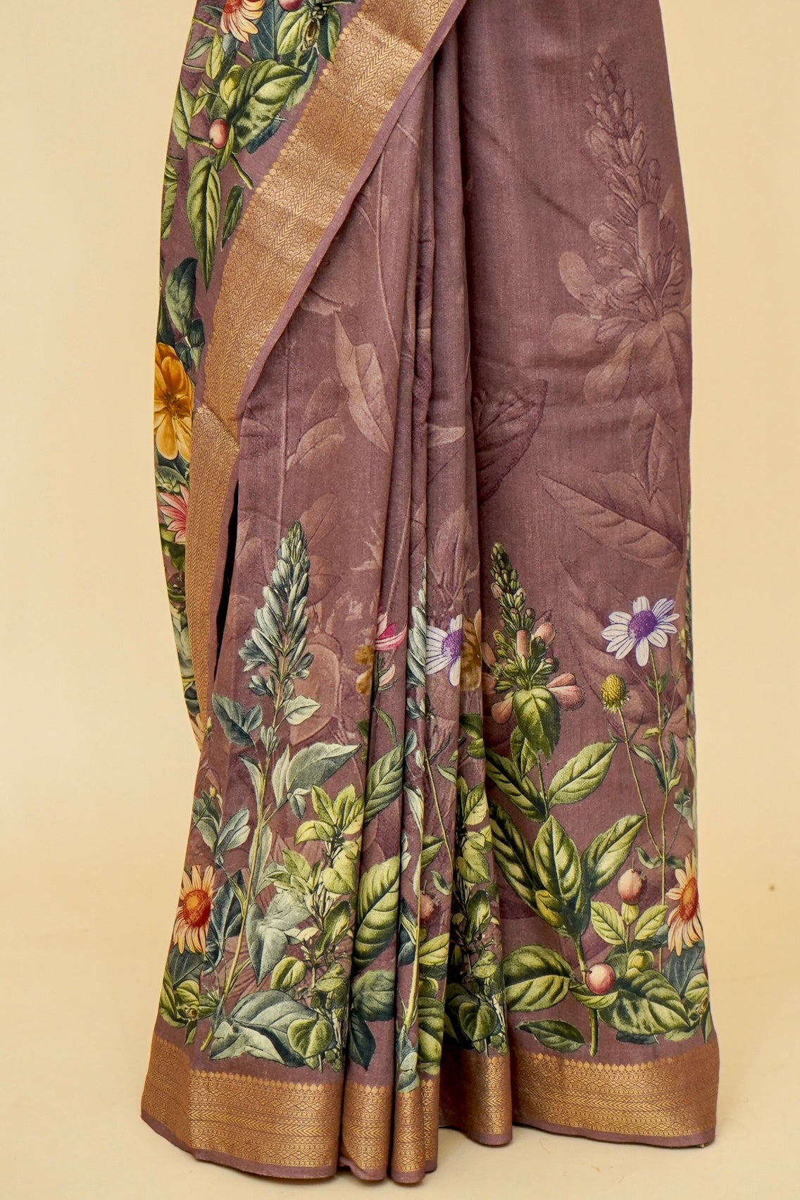 Pure Munga Silk Saree With Floral Print And Zari Border