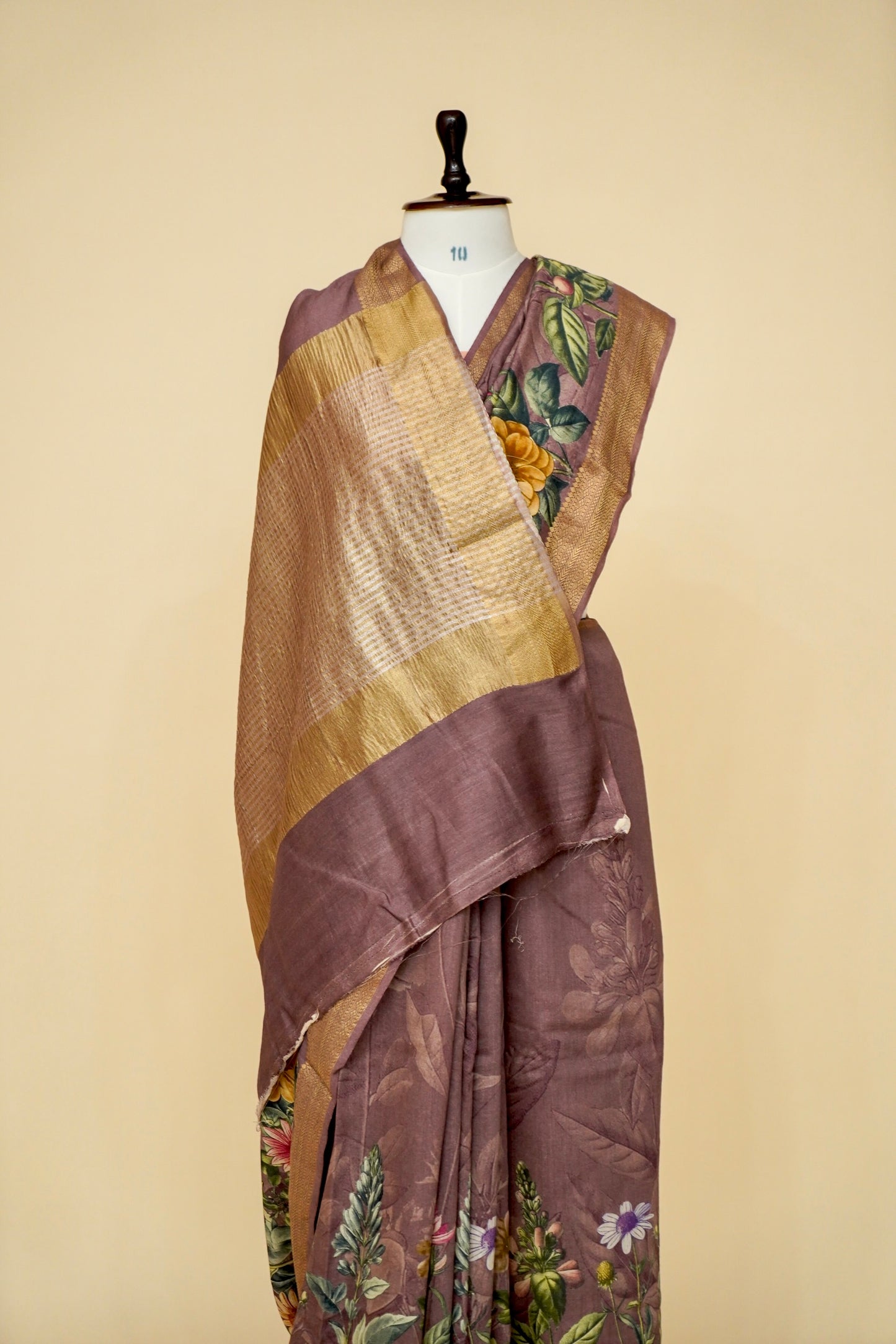Pure Munga Silk Saree With Floral Print And Zari Border
