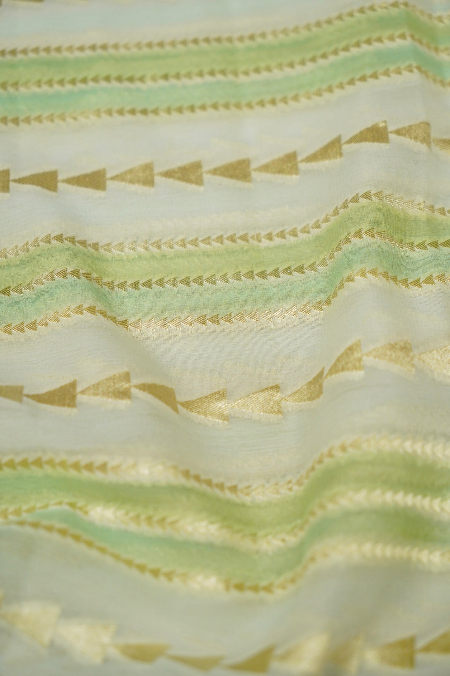 Pure Banarasi Khaddi Georgette Saree with Rangkat Design