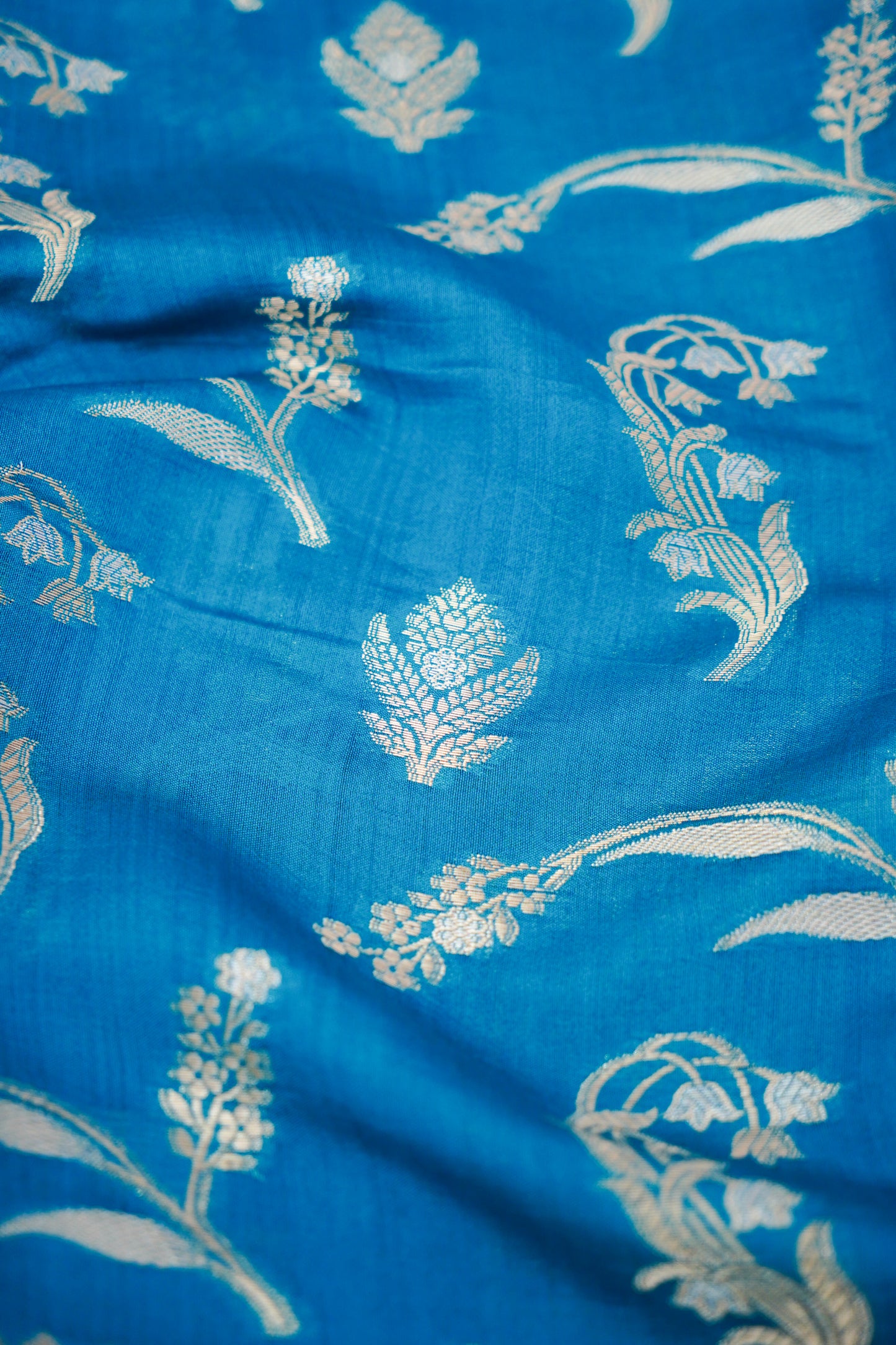 Pure Sky-Blue Chinya Katan Silk Jaal Weaving Saree