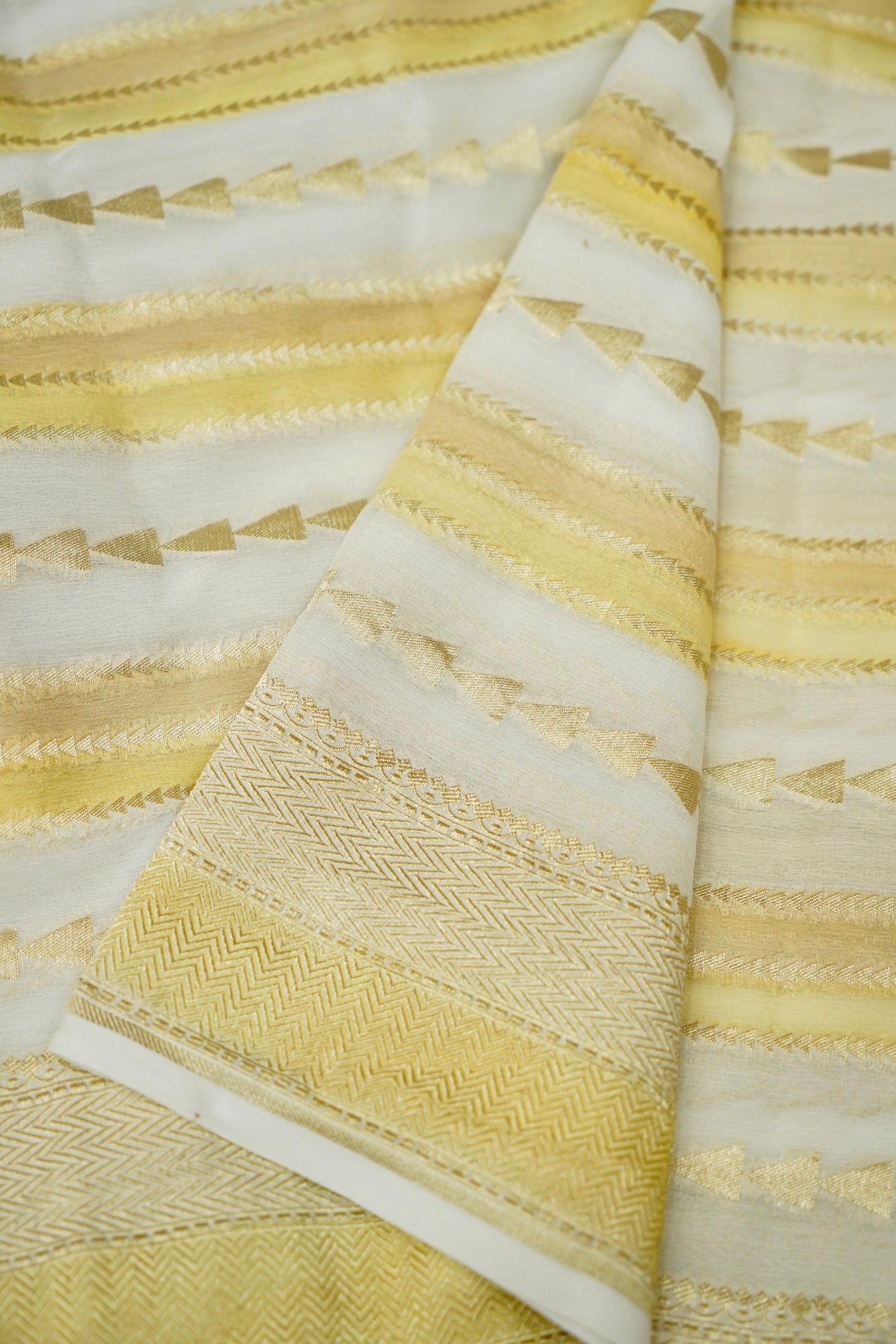 Pure Banarasi Khaddi Georgette Saree with Rangkat Pattern