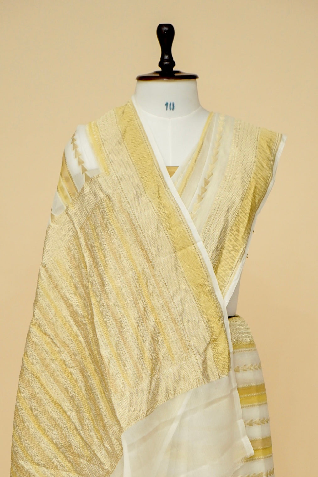Pure Banarasi Khaddi Georgette Saree with Rangkat Pattern