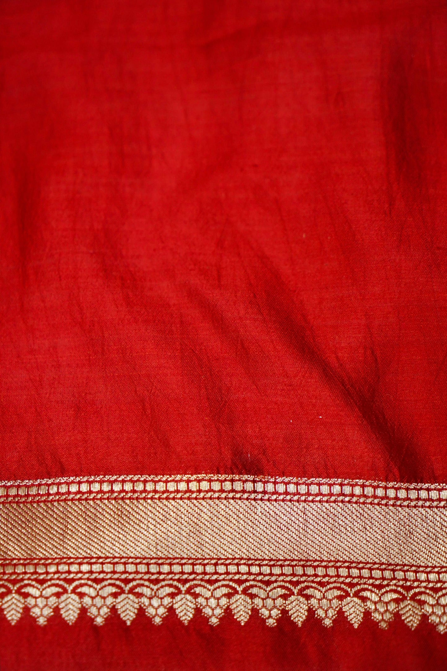 Designer Chinya Silk Banarasi Saree with Aada Jaal Weaving