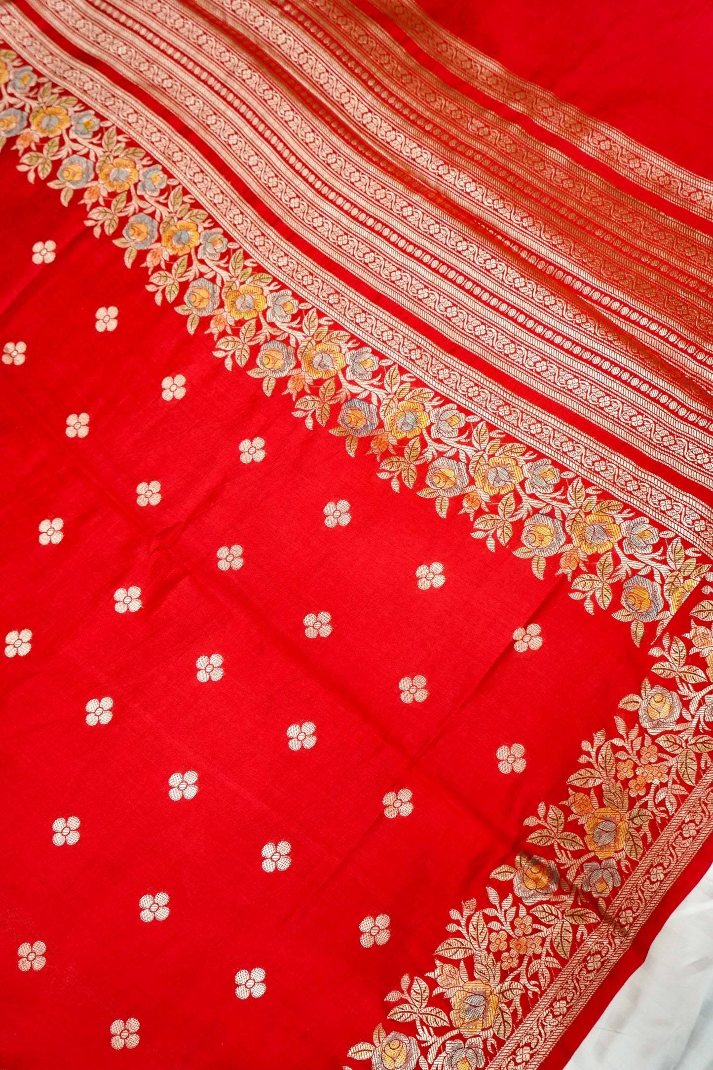Ultra-Soft Pure Chinya Silk Banarasi Saree with Minakari