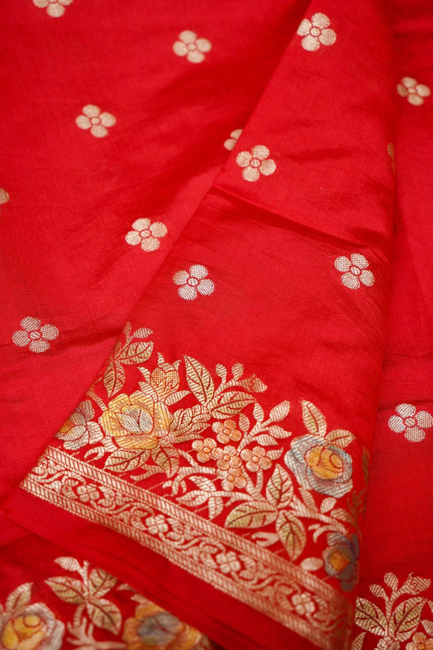 Ultra-Soft Pure Chinya Silk Banarasi Saree with Minakari