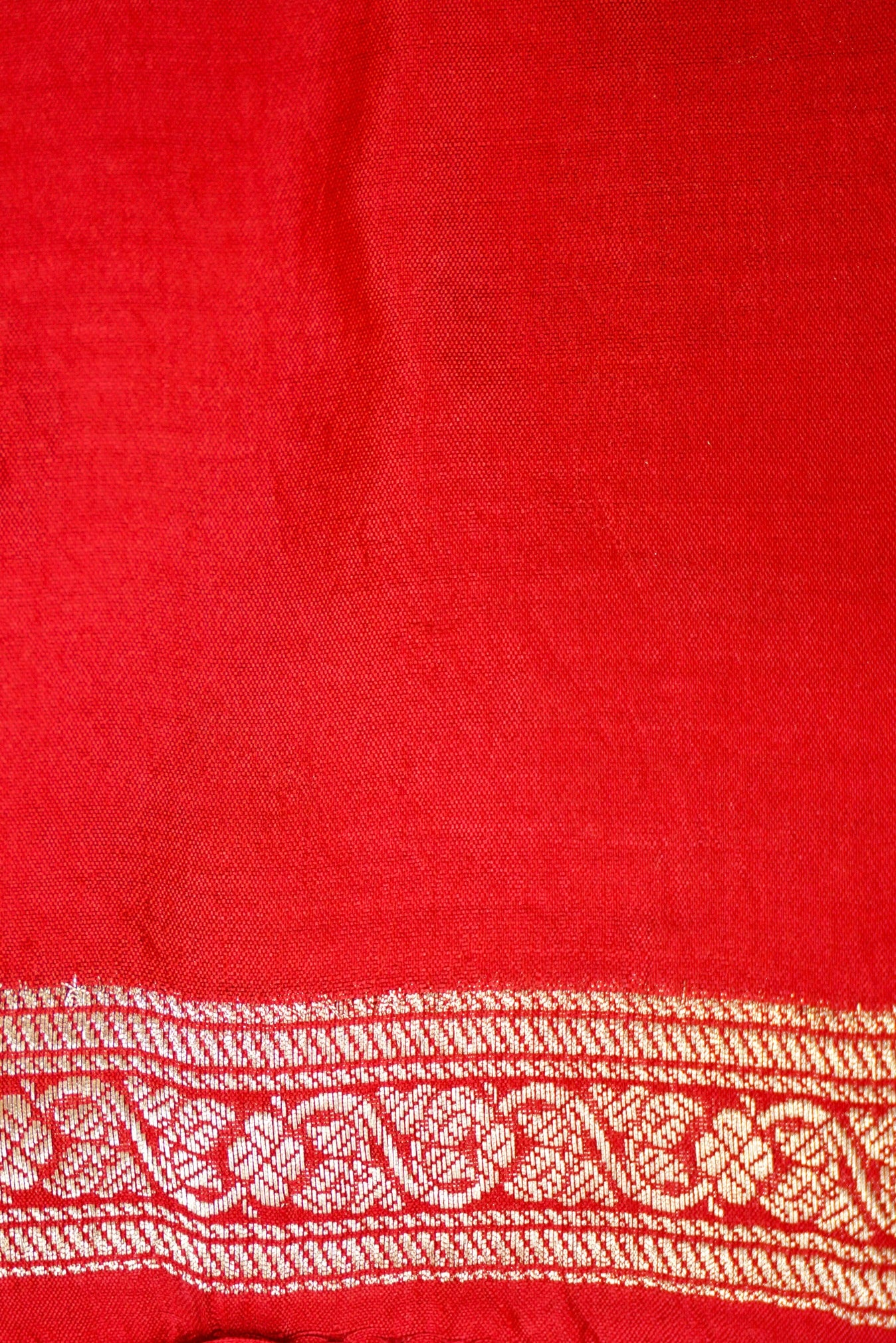 Ultra-Soft Pure Chinya Silk Banarasi Saree with Minakari