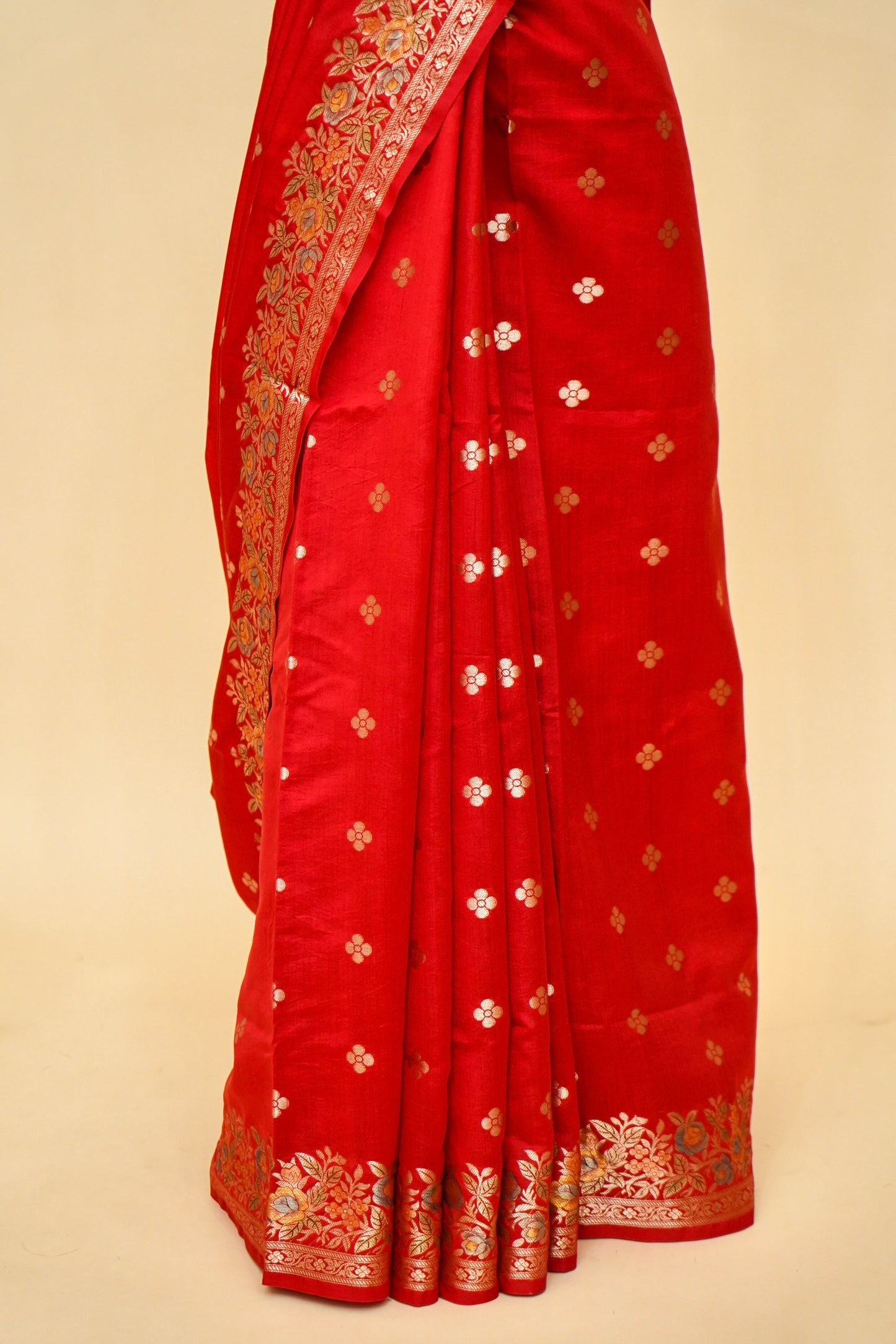 Ultra-Soft Pure Chinya Silk Banarasi Saree with Minakari