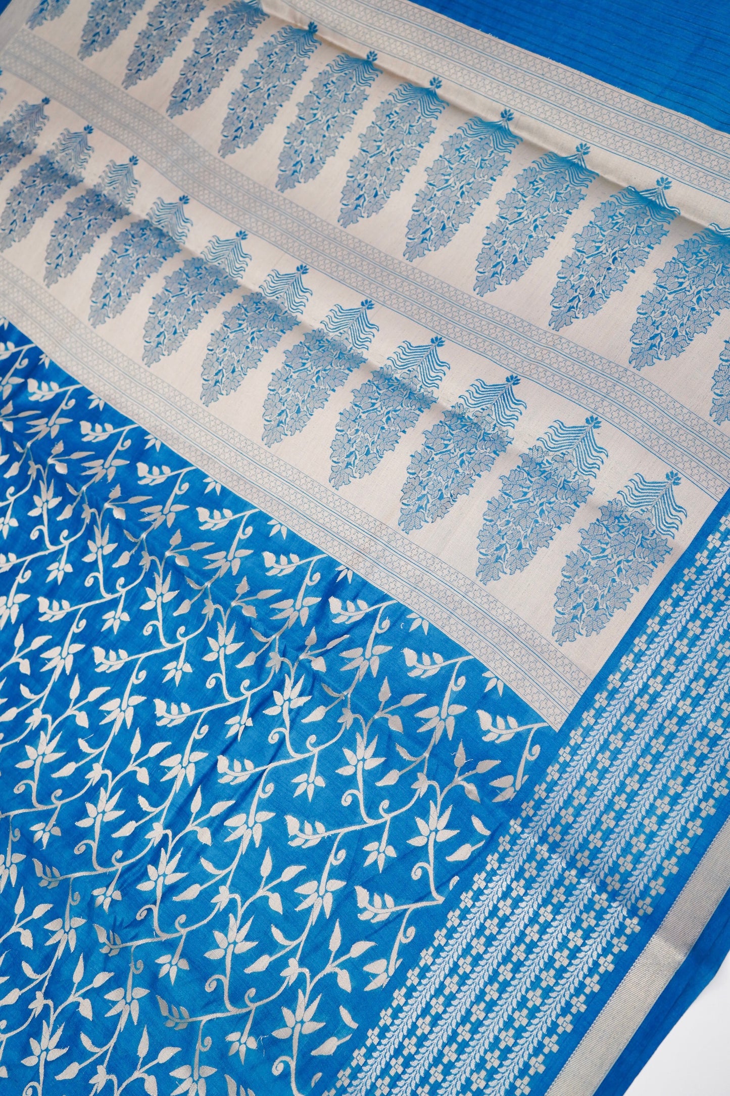 Pure Chinya Katan Silk Saree with Jaal Weaving