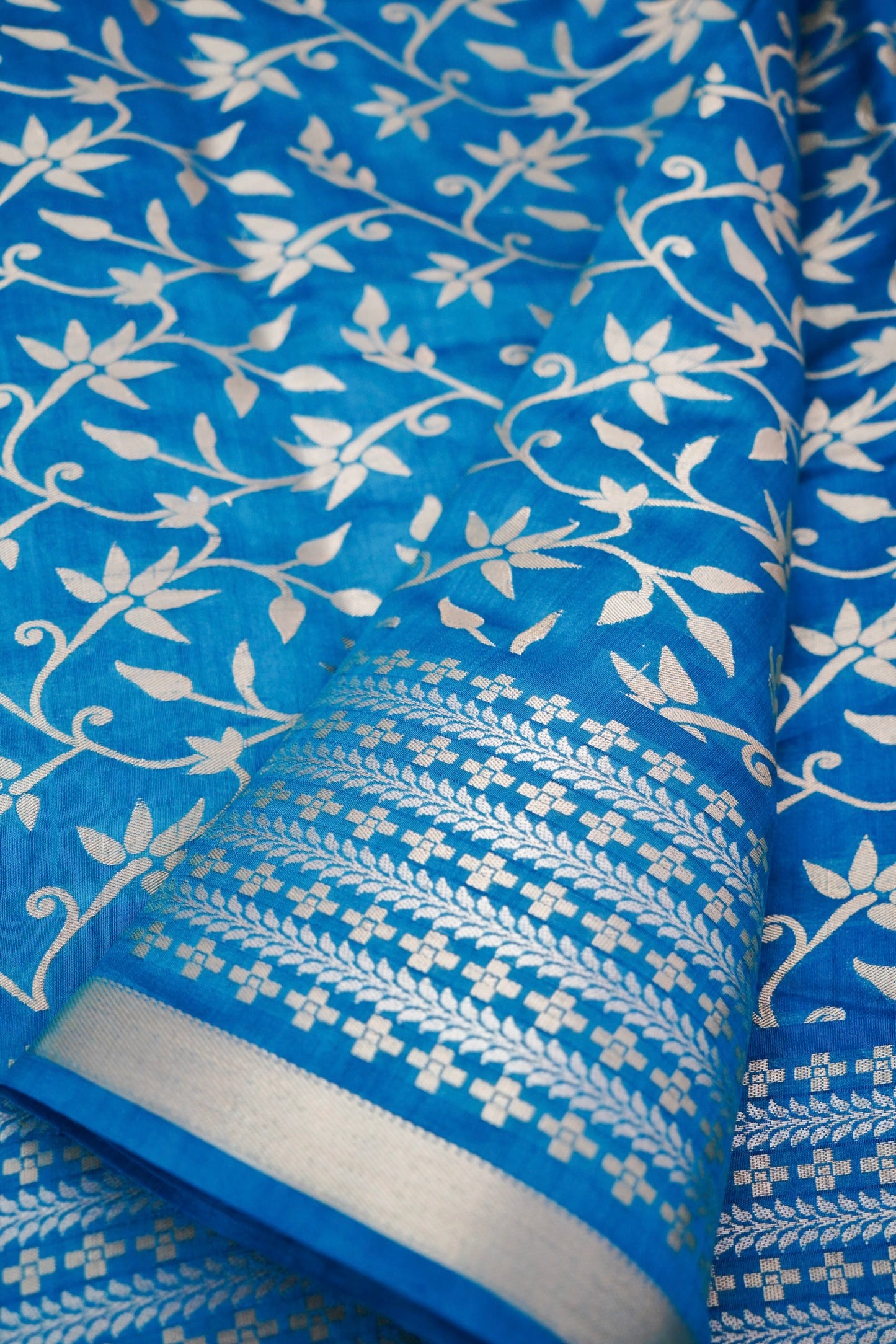 Pure Chinya Katan Silk Saree with Jaal Weaving