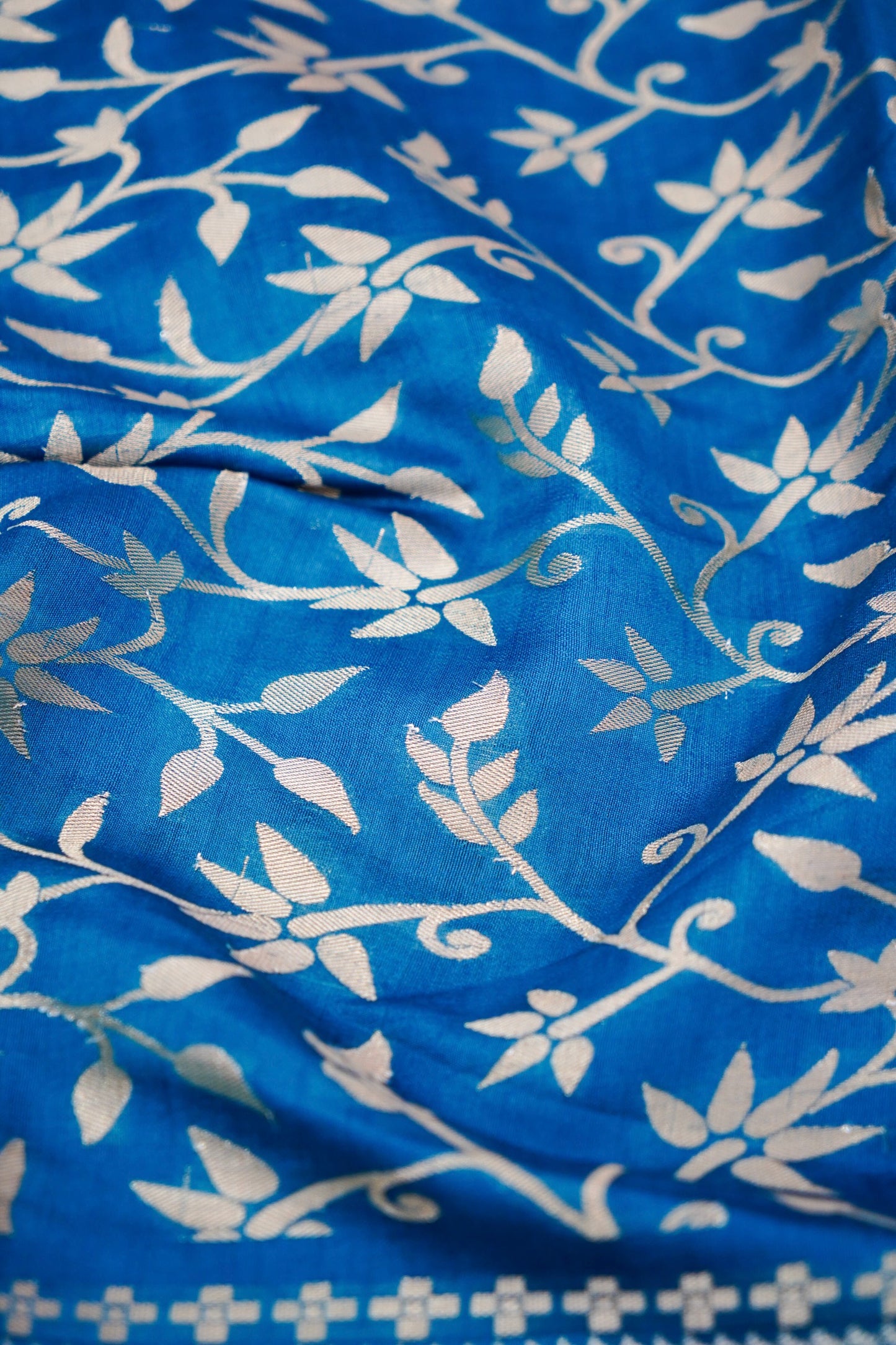Pure Chinya Katan Silk Saree with Jaal Weaving