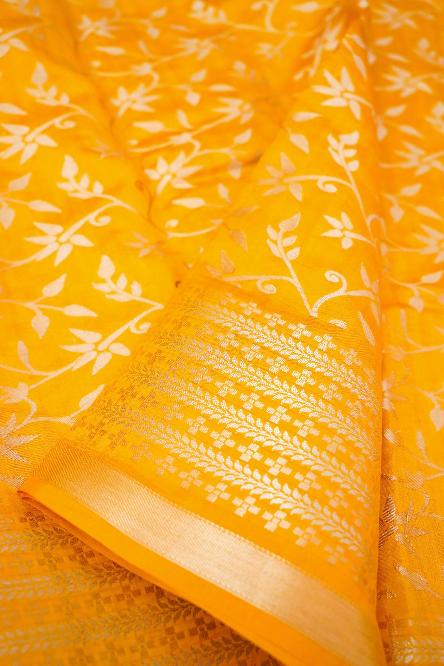 Pure Yellow Chinya Katan Silk Saree with Jaal Design