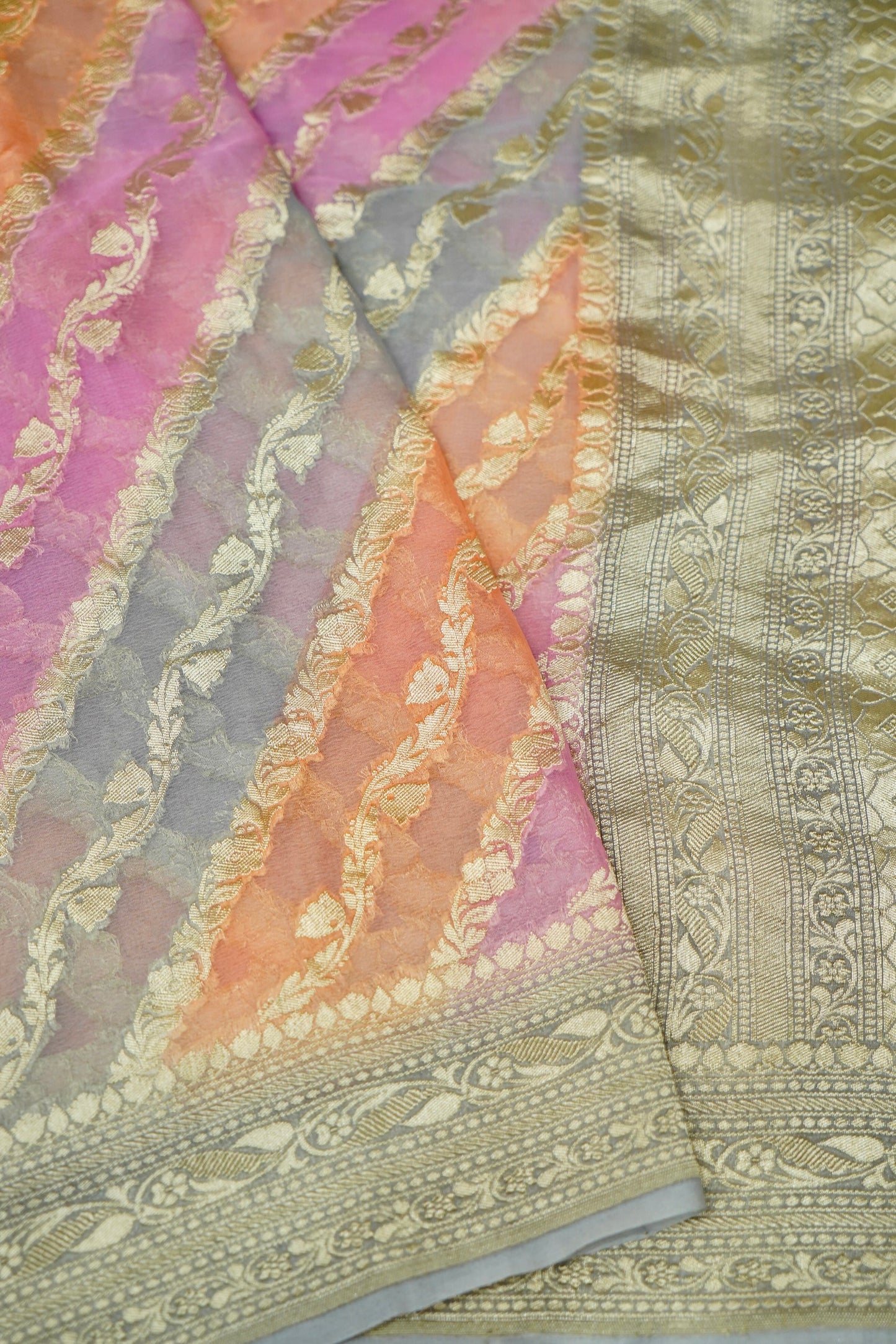 Pure Banarasi Khaddi Georgette Saree with Rangkat Design