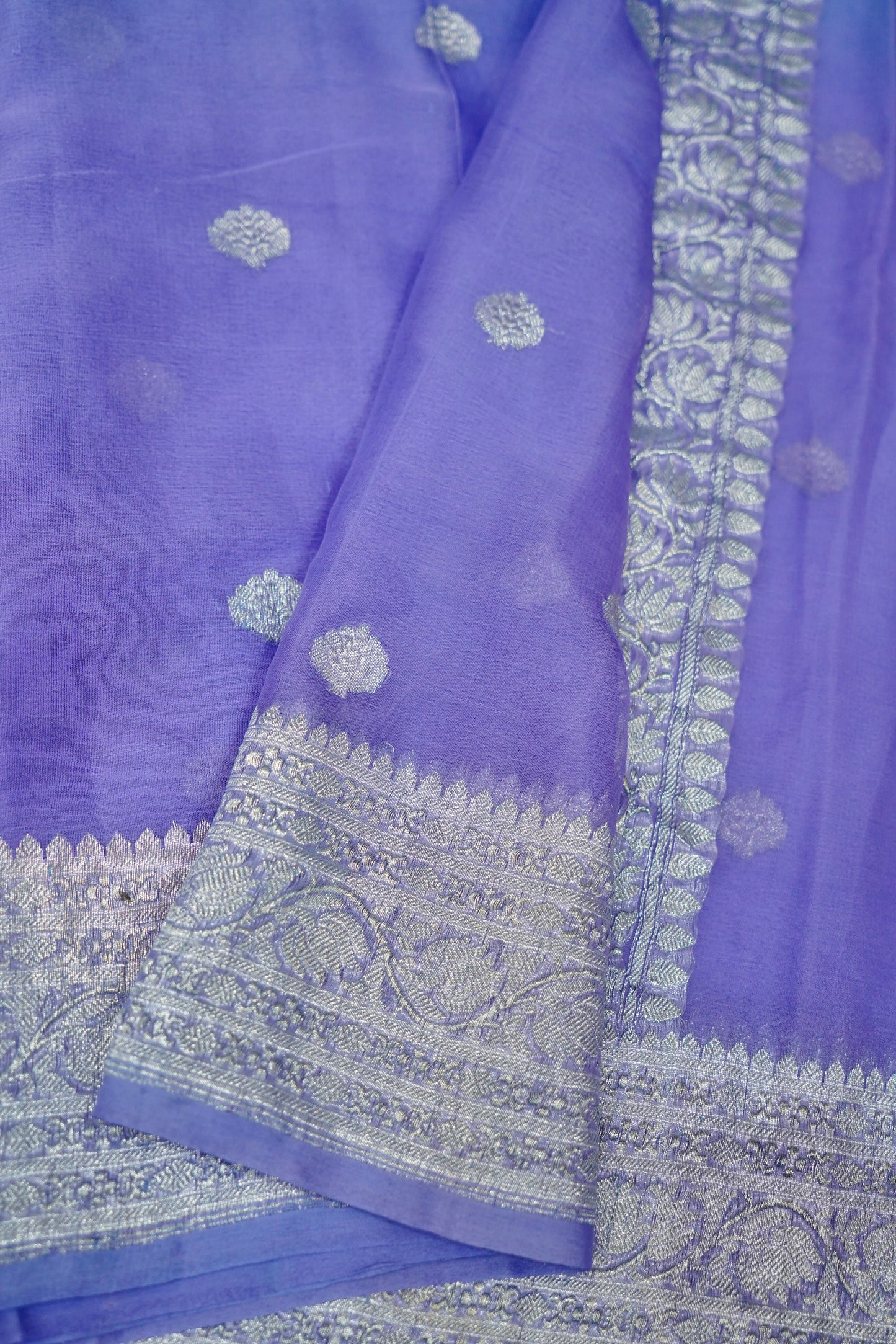 Pure Banarasi Dual-Color Khaddi Georgette Saree with Kadhwa Buta