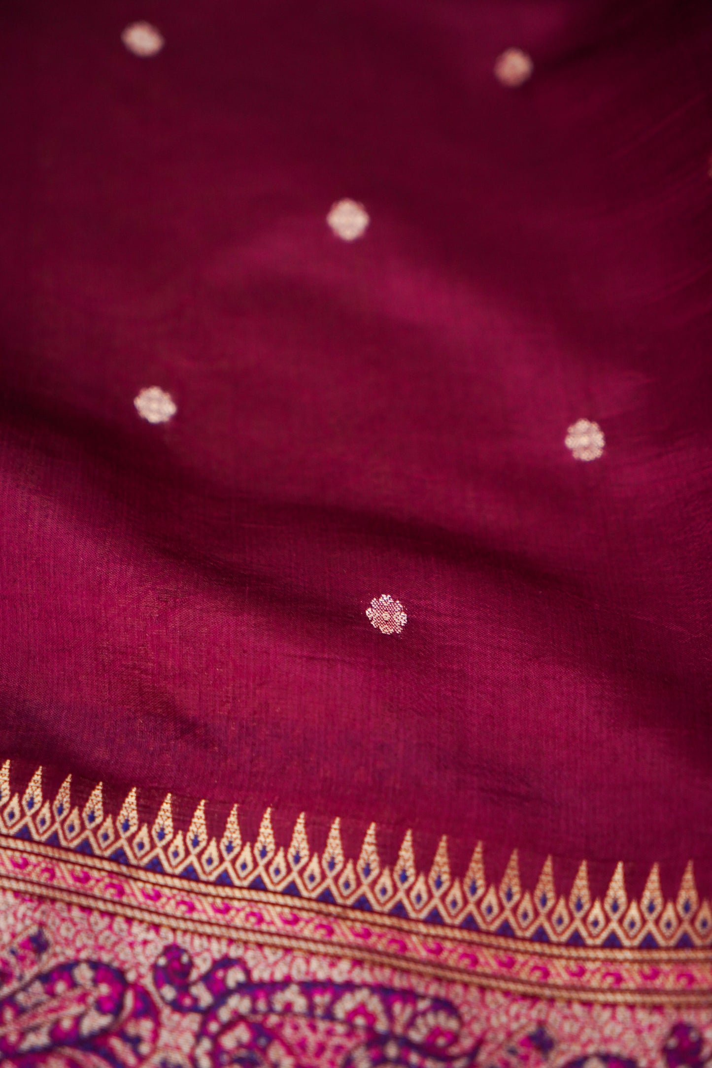 Mango Katan Silk Saree with Jamewar Border and Pallu