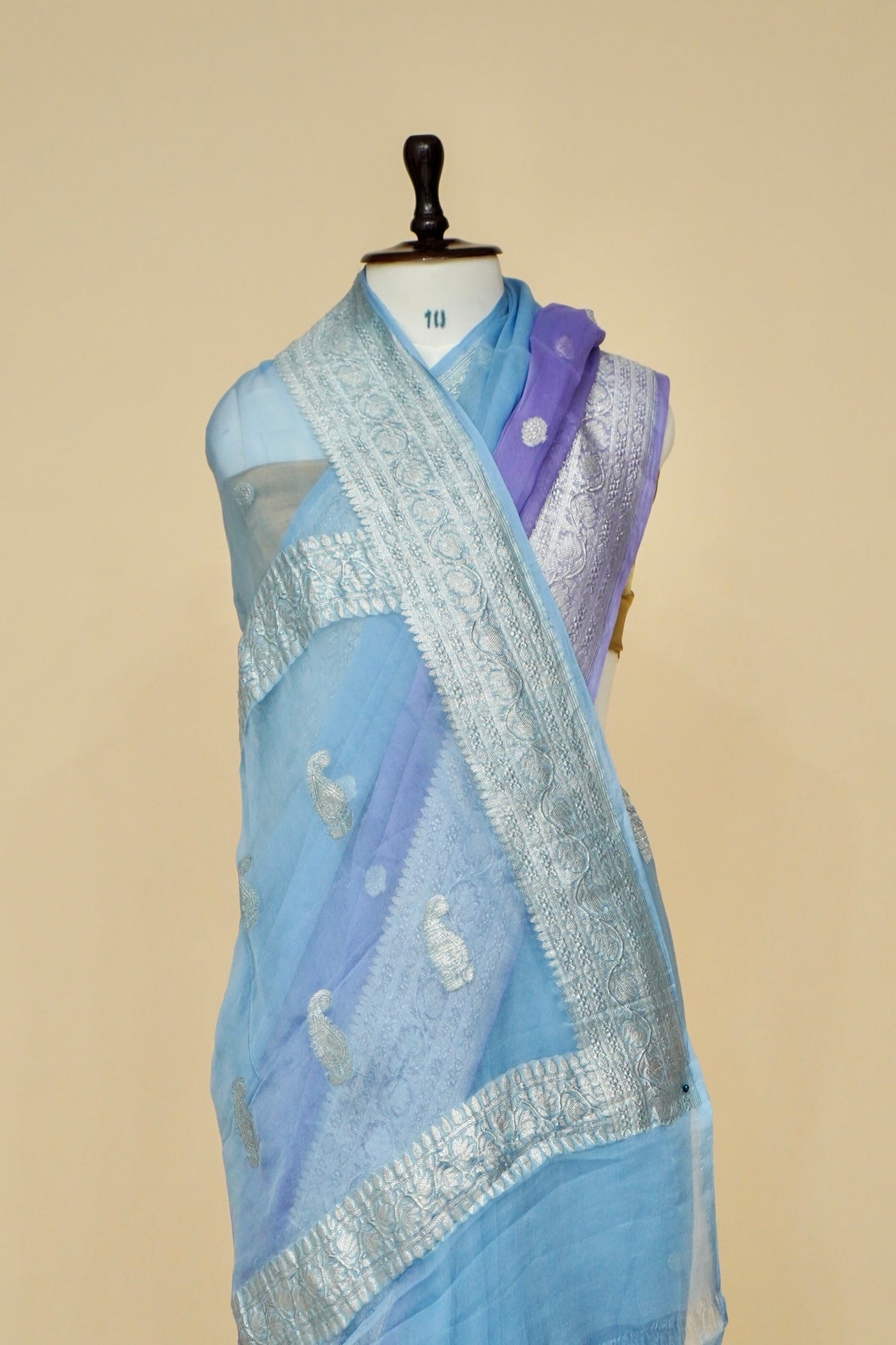 Pure Banarasi Dual-Color Khaddi Georgette Saree with Kadhwa Buta