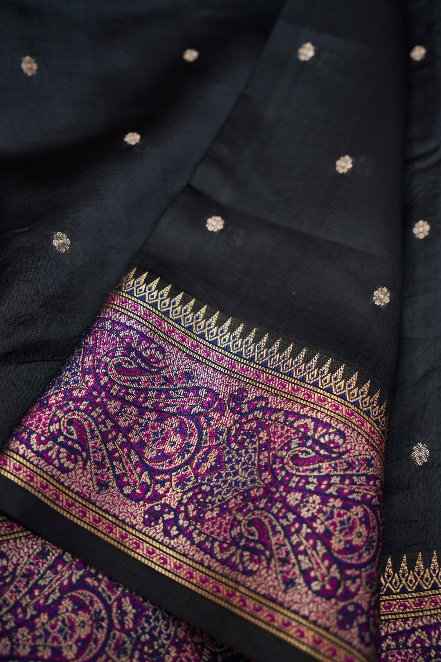 Pure Mango Katan Silk Saree with Jamewar Banarasi Border