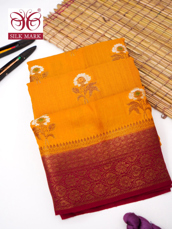 Pure Banarasi Munga Silk Rupa Sona Kadhiyaal Border Saree By Kalakari