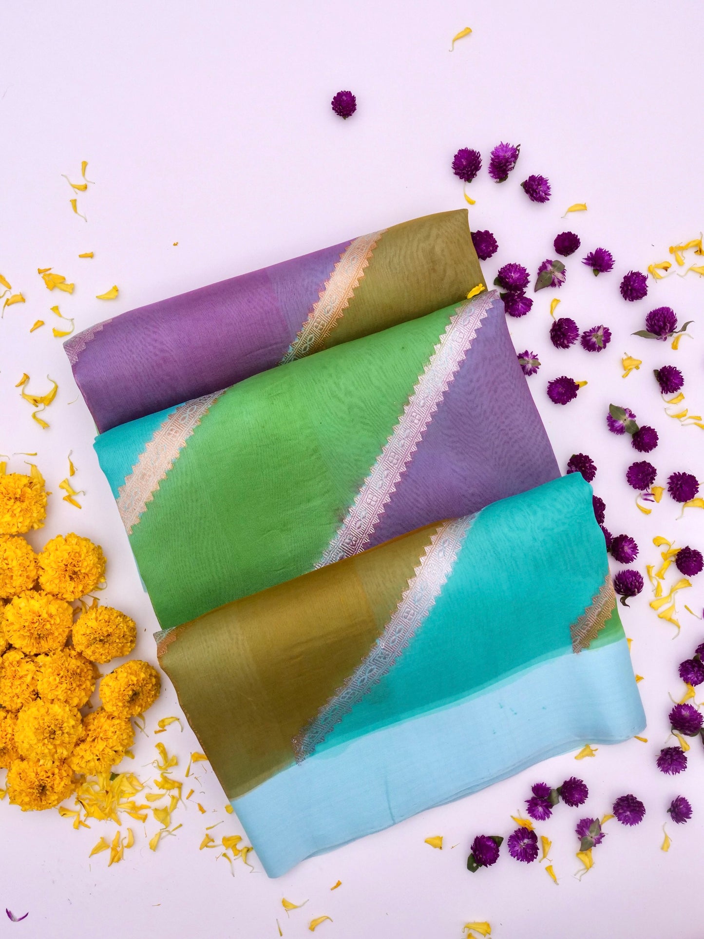 Handloom Banarasi Pure Kora Organza Saree with Kadhwa Buti Weaving By kalakari