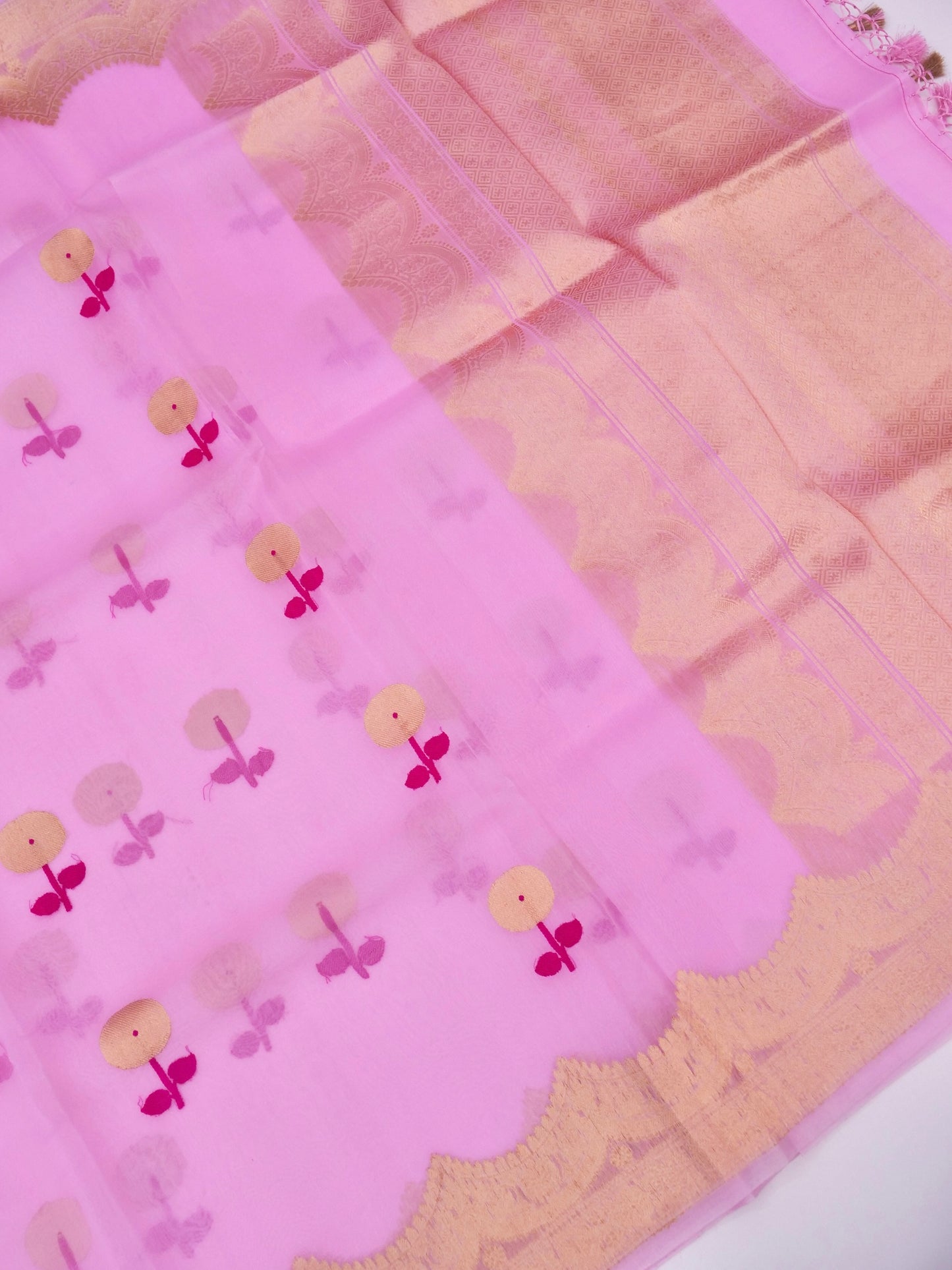 Handloom Banarasi Pure Kora Organza Saree with Kadhwa Buti Weaving