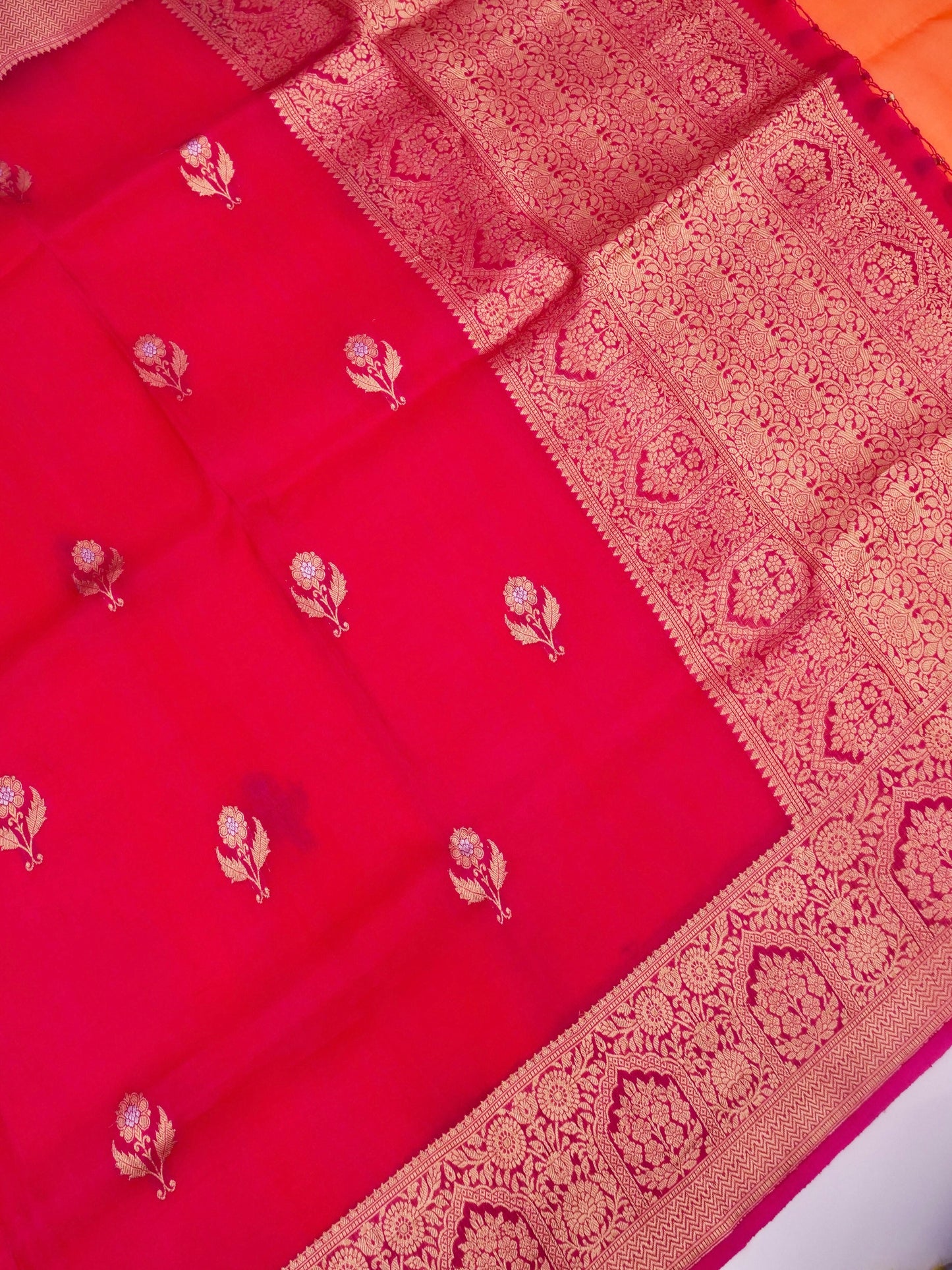 Handloom Banarasi Pure Kora Organza Saree with Kadhwa Buti Weaving