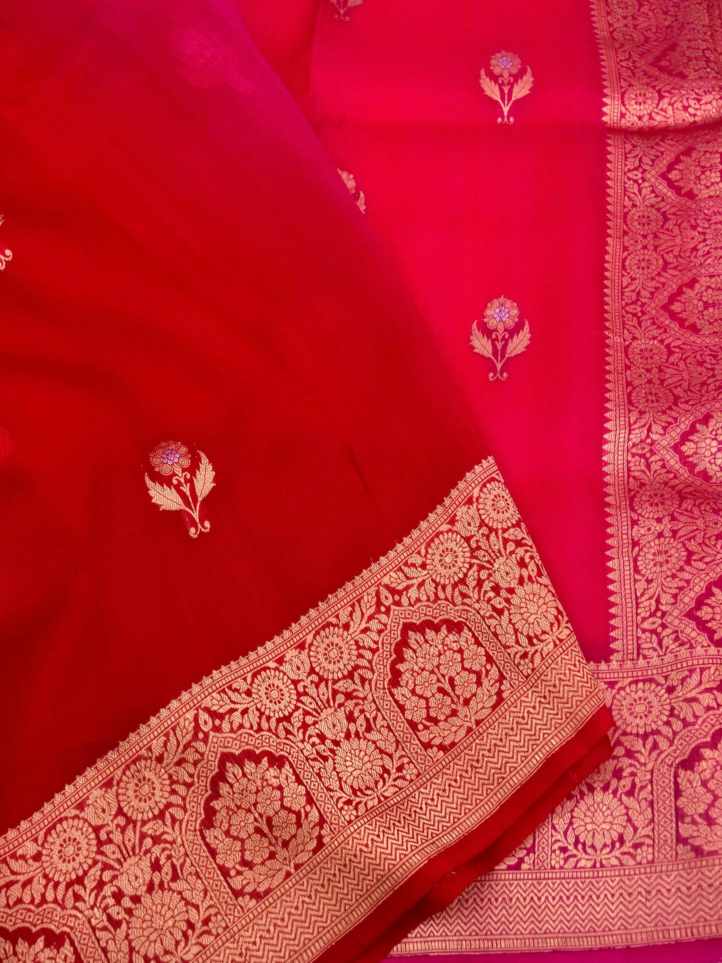 Handloom Banarasi Pure Kora Organza Saree with Kadhwa Buti Weaving