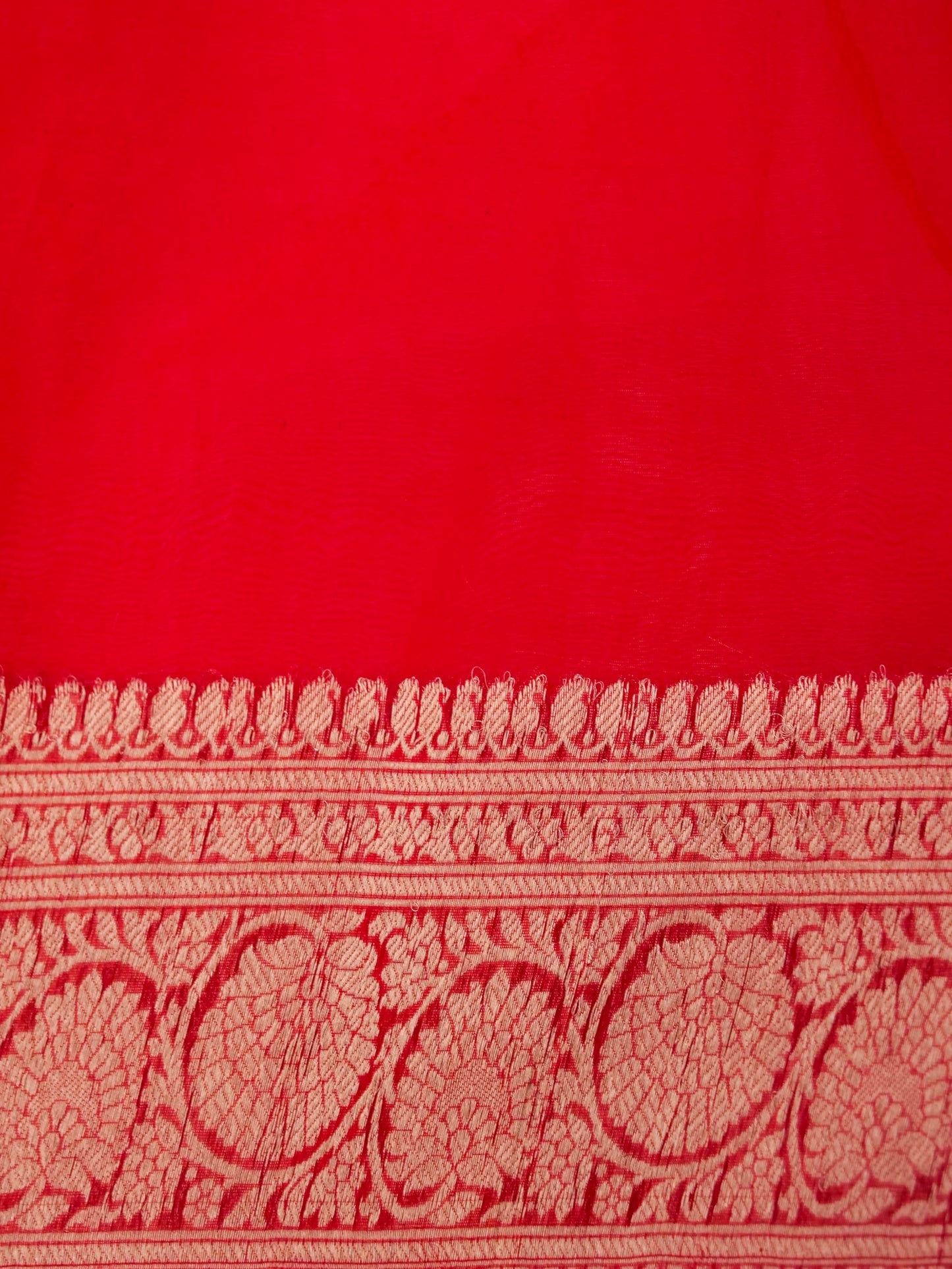 Handloom Banarasi Pure kora Organza Kadhwa Buti weaving