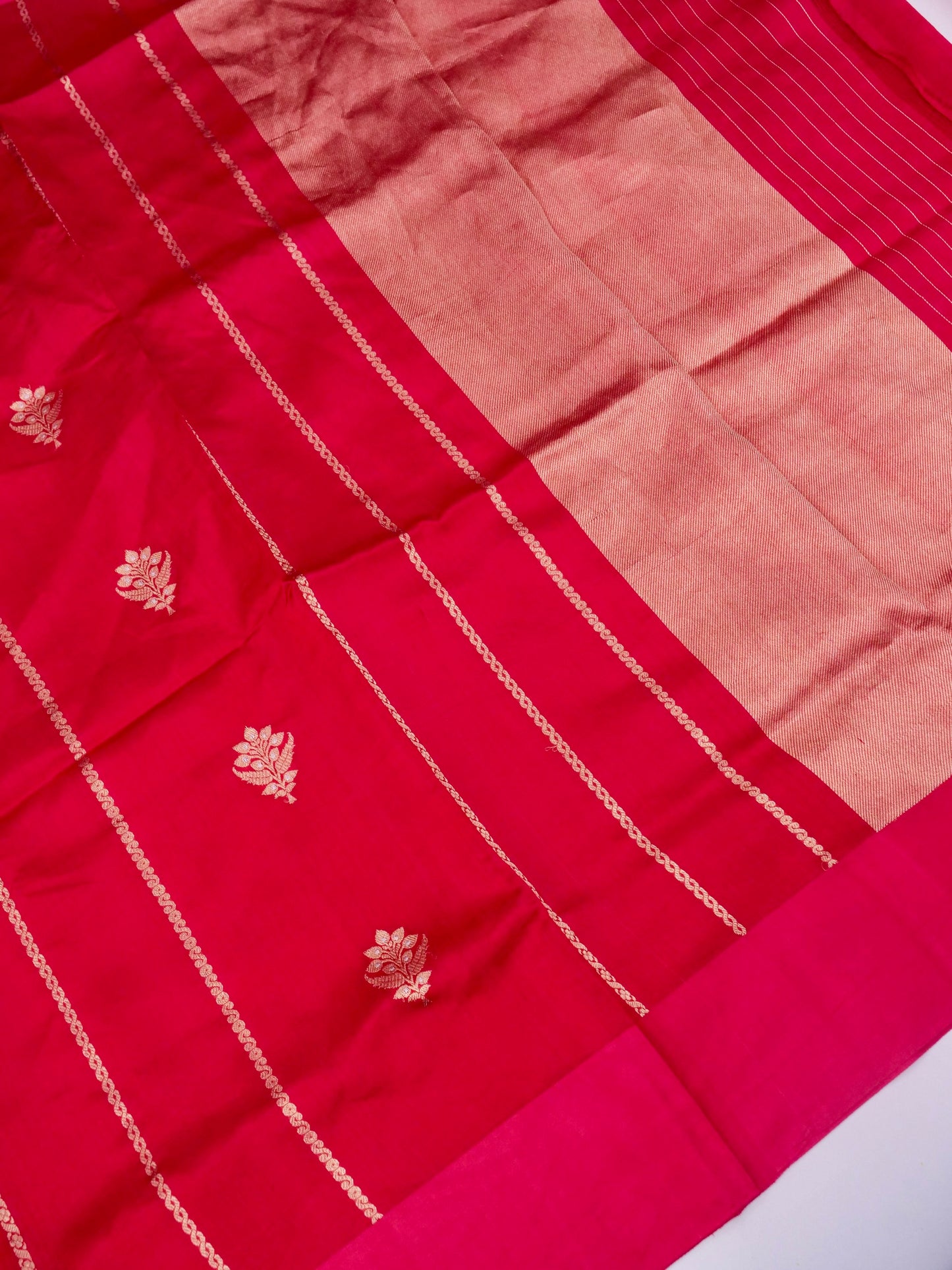 Pure Red Banarasi R Mango Katan Silk Saree