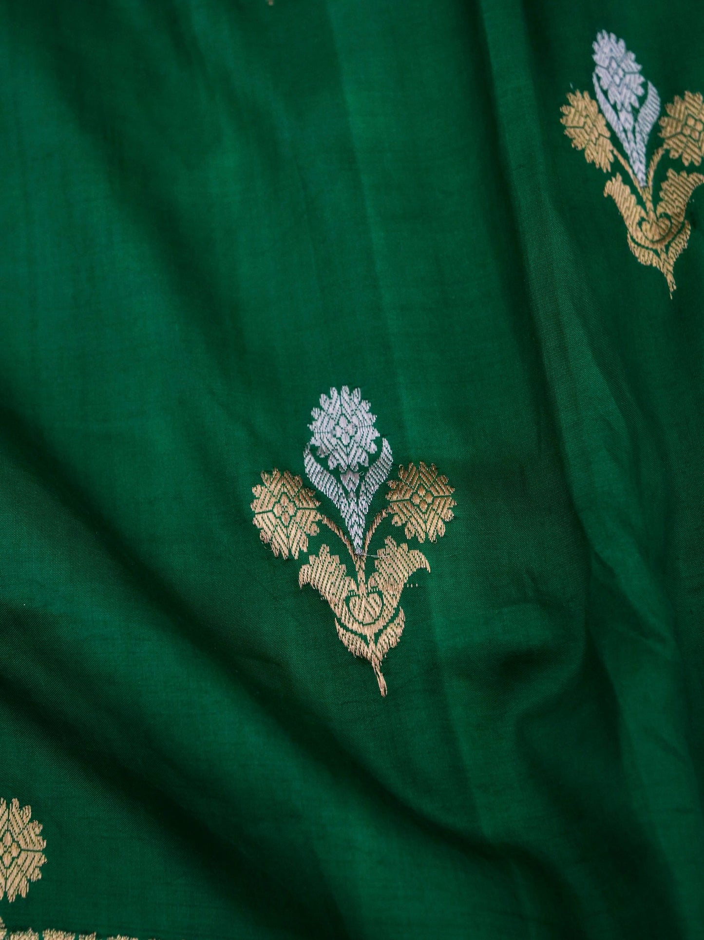 Pure Green Banarasi Mango Katan Silk Saree with Full Kadhwa Buti