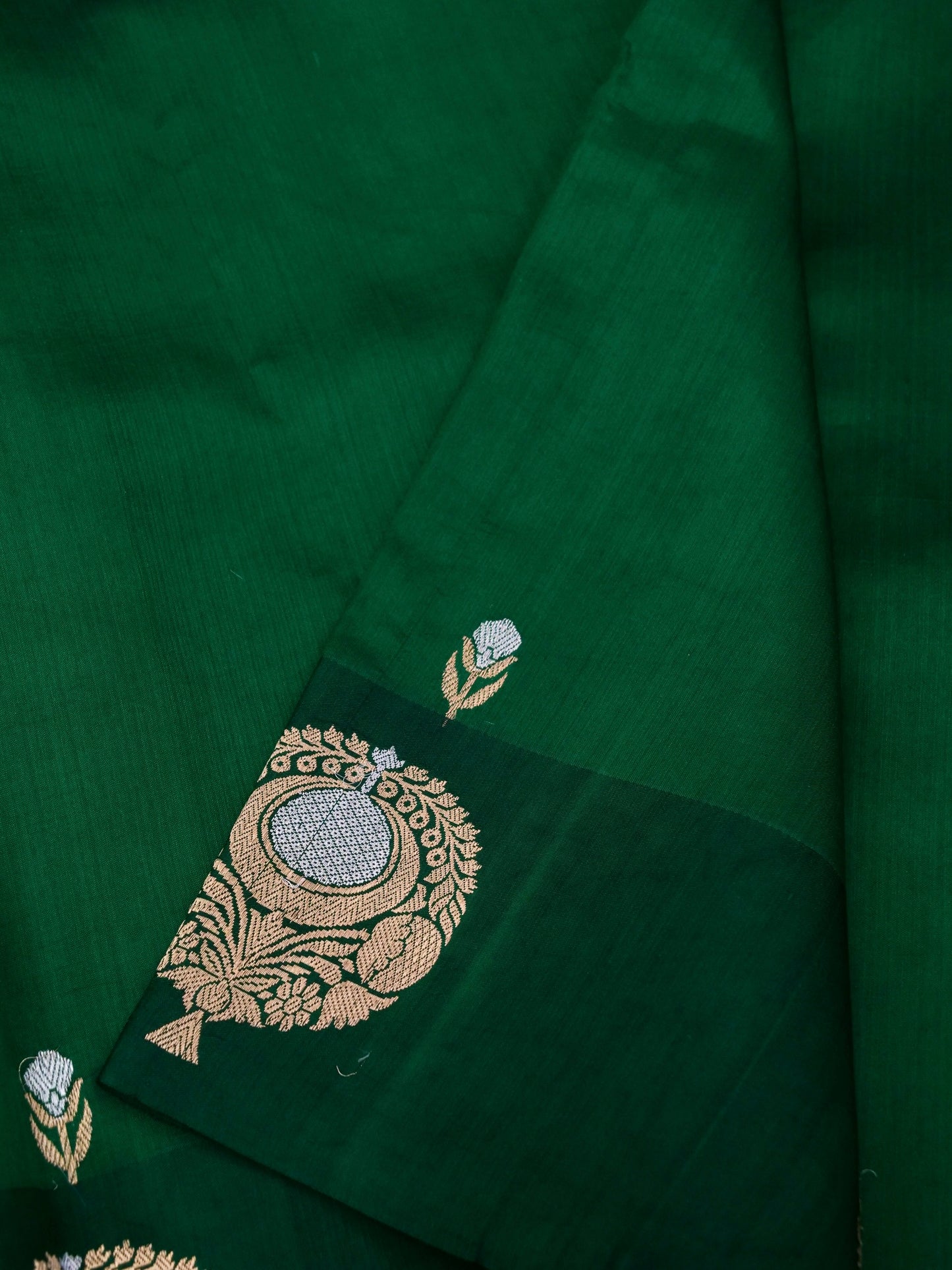 Pure Green Banarasi Mango Katan Silk Saree with Kadhwa Buti