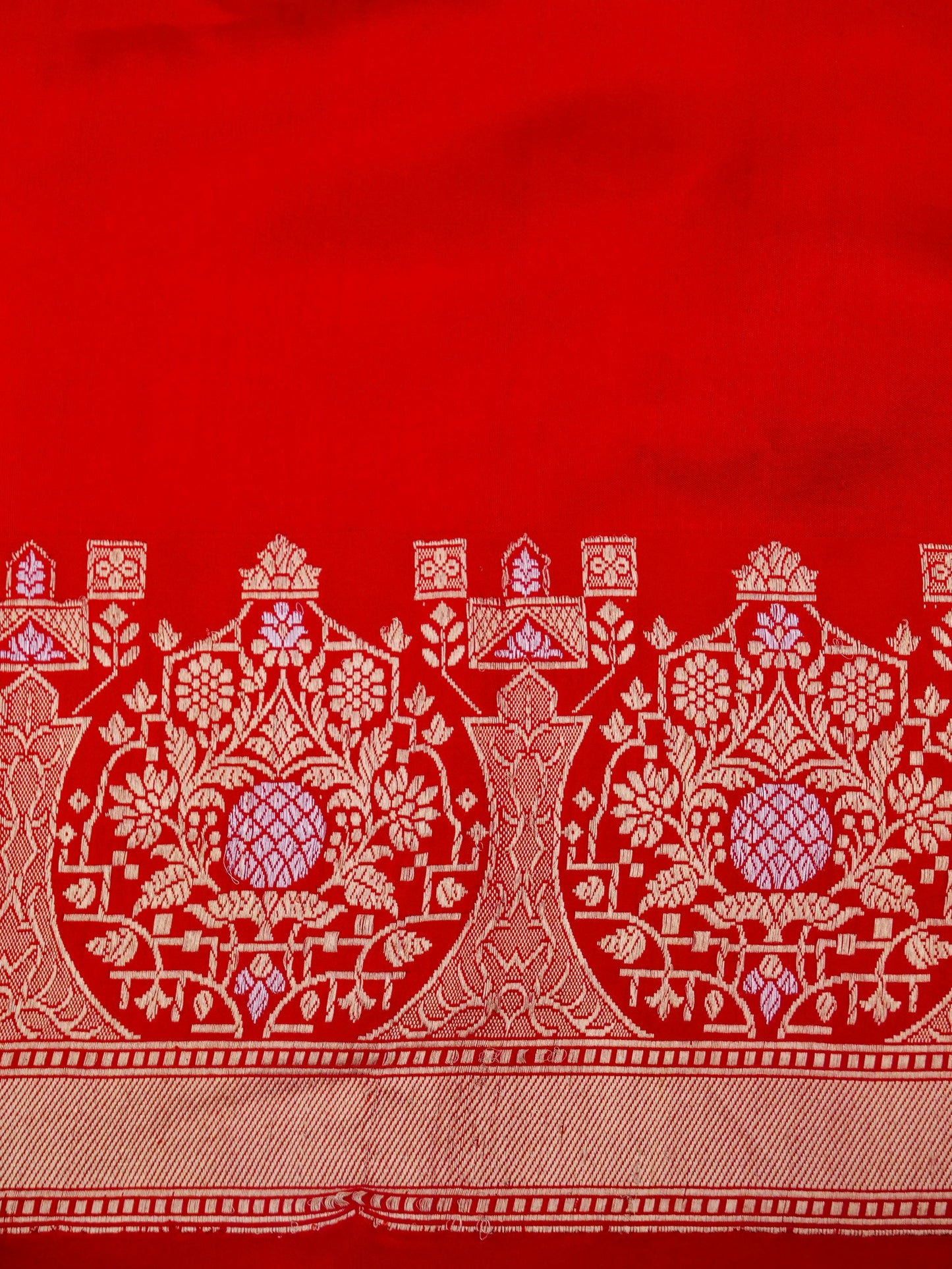 Pure Red Banarasi R Mango Katan Silk Saree Kadhwa Buti Work