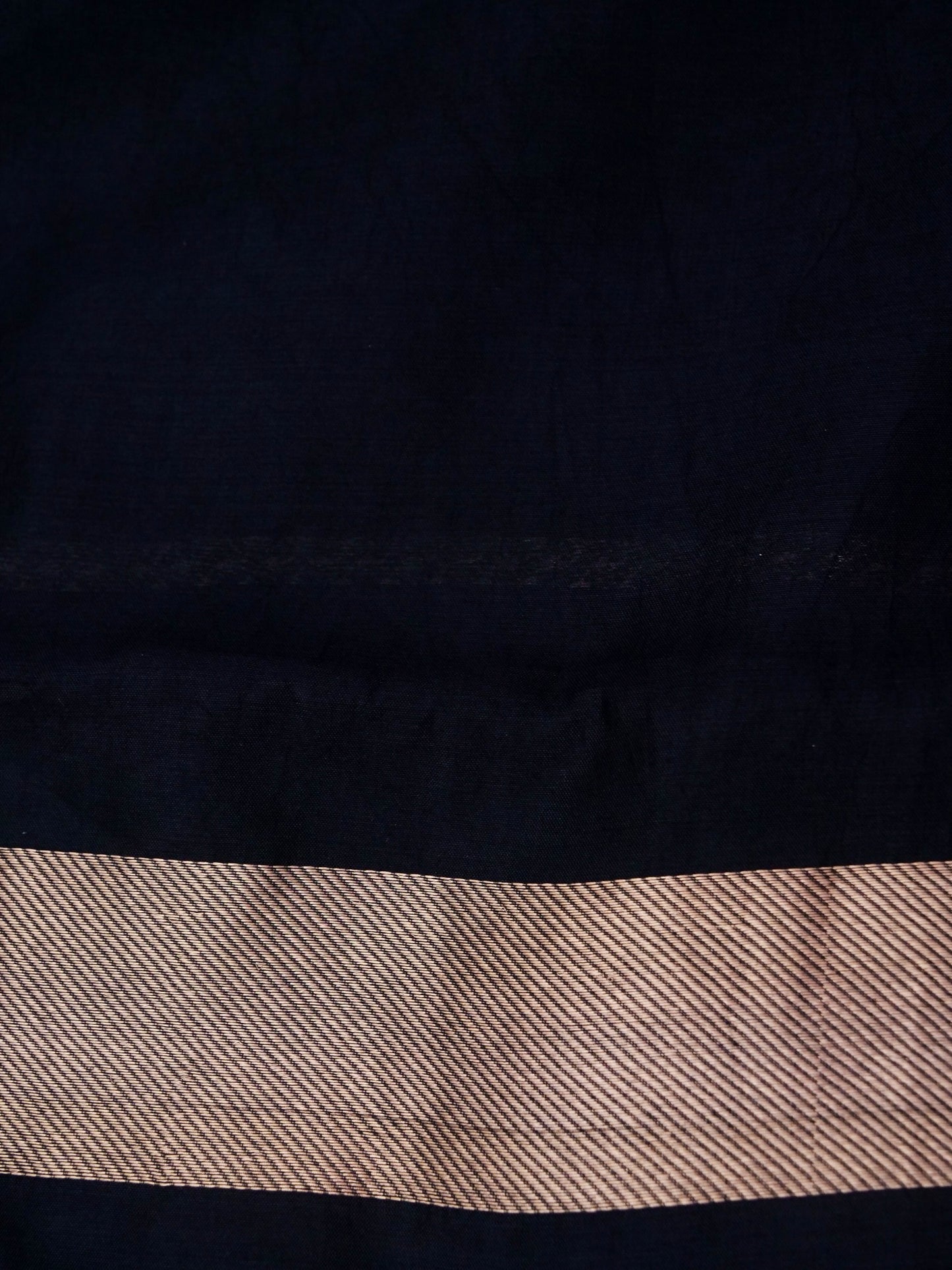 Pure Banarasi R Mango Katan Silk Saree with Kadhwa Buti