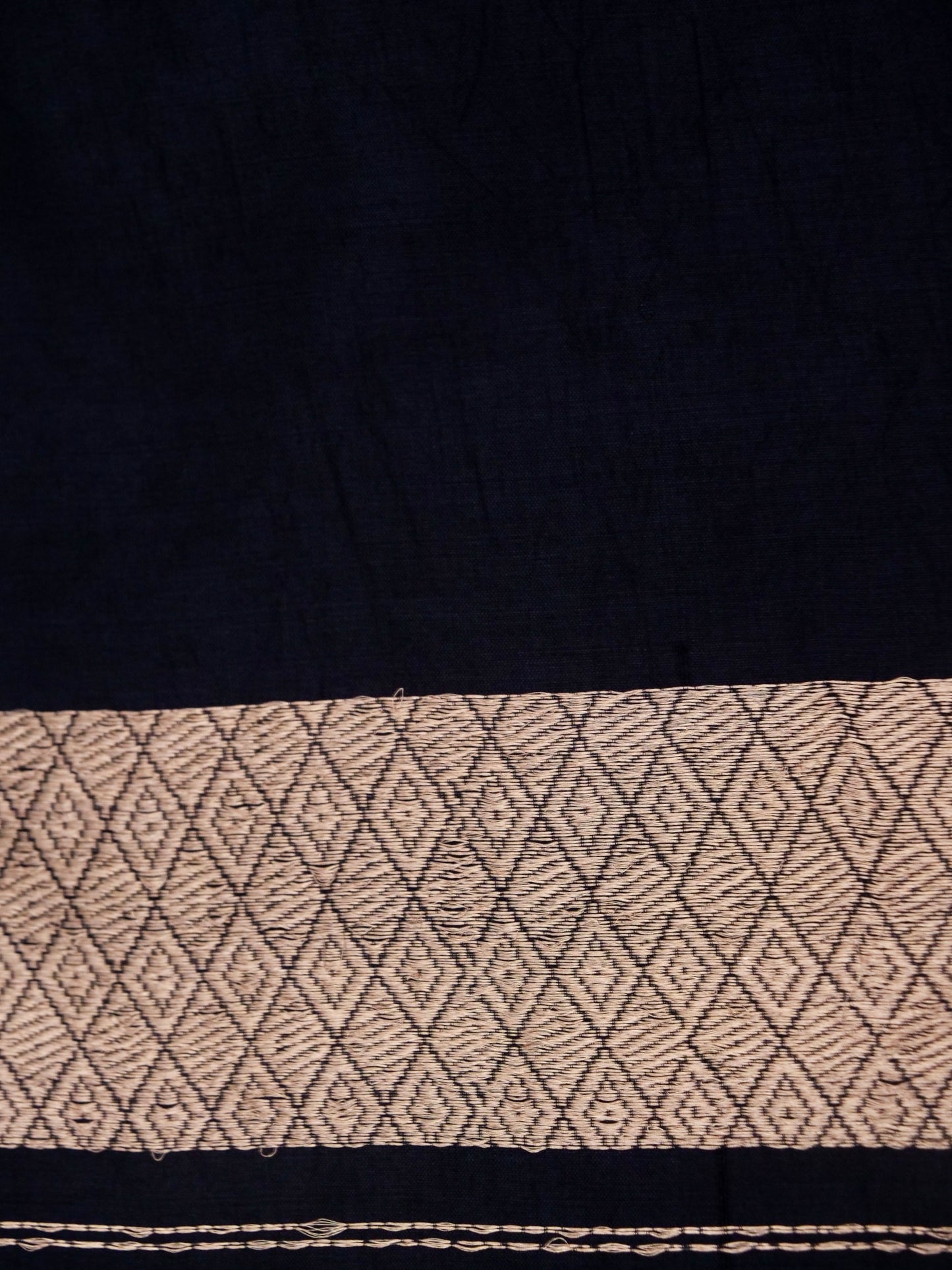 Pure Navy Blue Banarasi Mango Katan Silk Saree in Kadhwa Buti