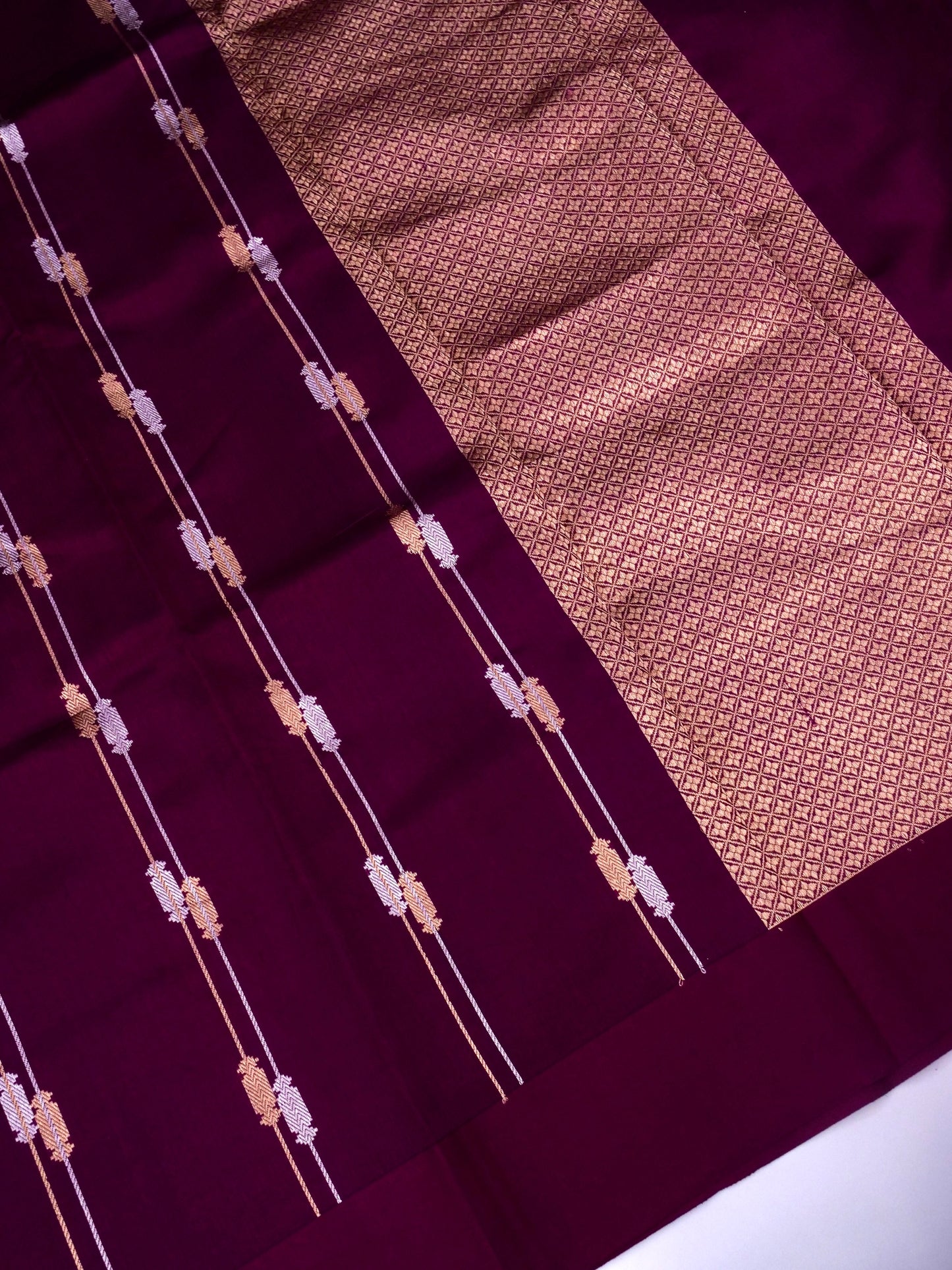 Pure Banarasi R Mango Katan Silk Saree with Full Kadhwa Buti