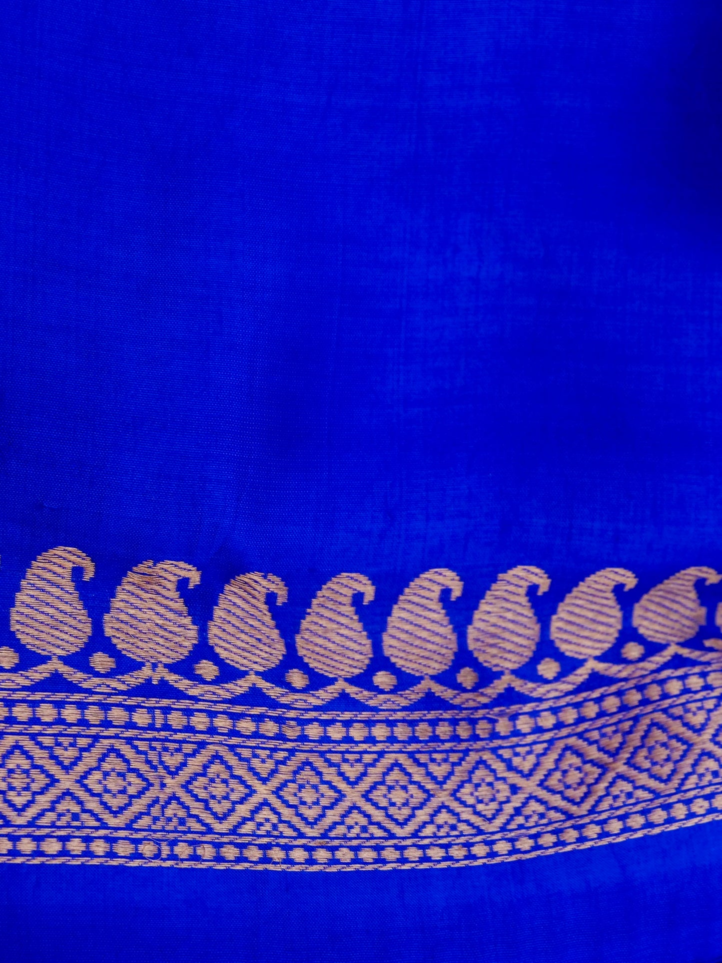 Pure Banarasi R Mango Katan Silk Saree with Full Kadhwa Buti