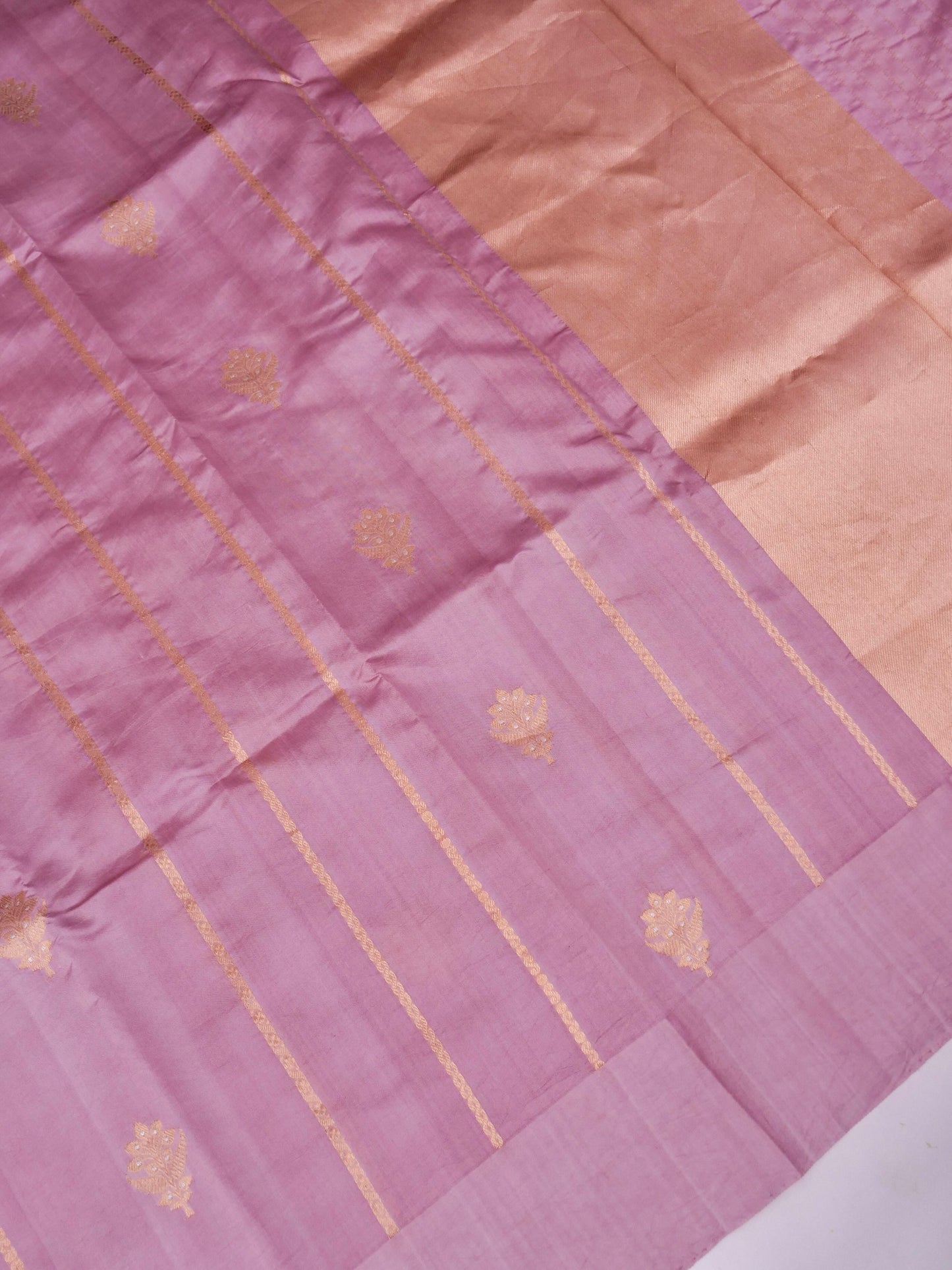 Handloom Mango Katan Silk Banarasi Saree with Kadhwa Buti