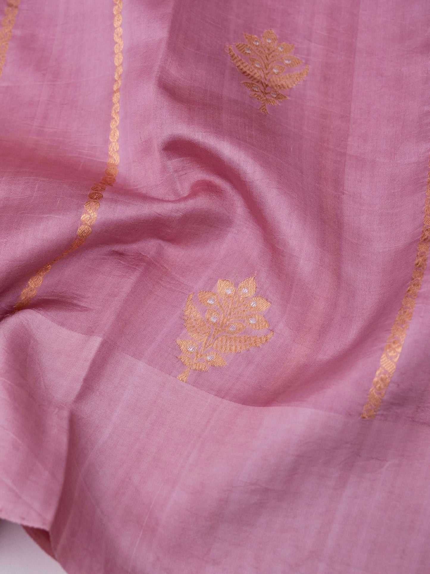 Handloom Mango Katan Silk Banarasi Saree with Kadhwa Buti
