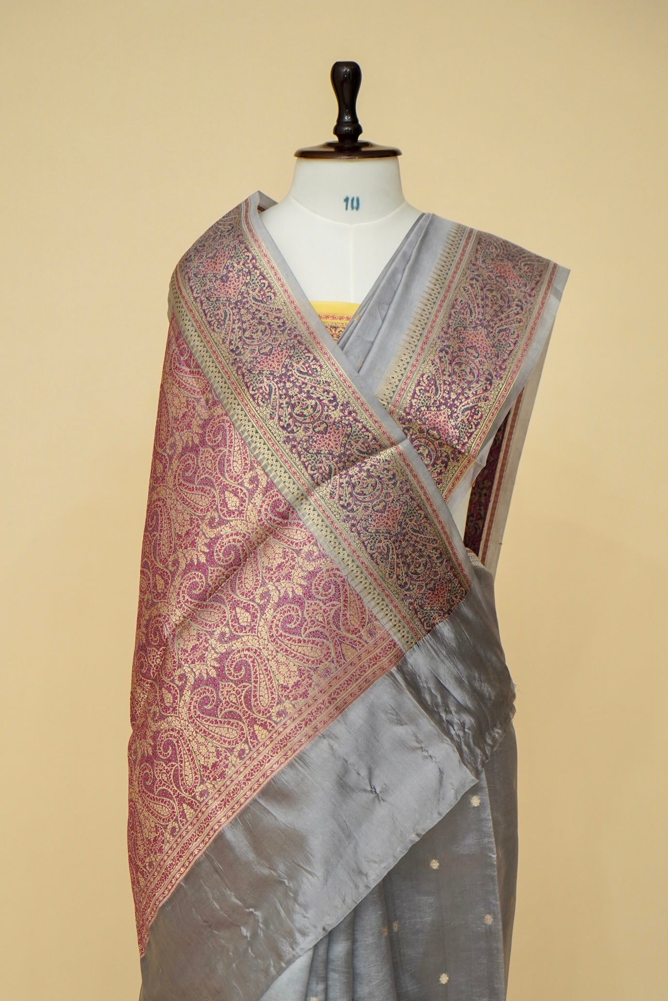 Lightweight Pure Mango Katan Silk Saree in Grey with Jamawar Pallu and Border