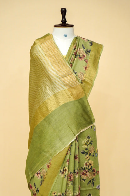 Pure Munga Silk Exclusive Floral Print With Zari Weaving Border Blouse Printed With Border