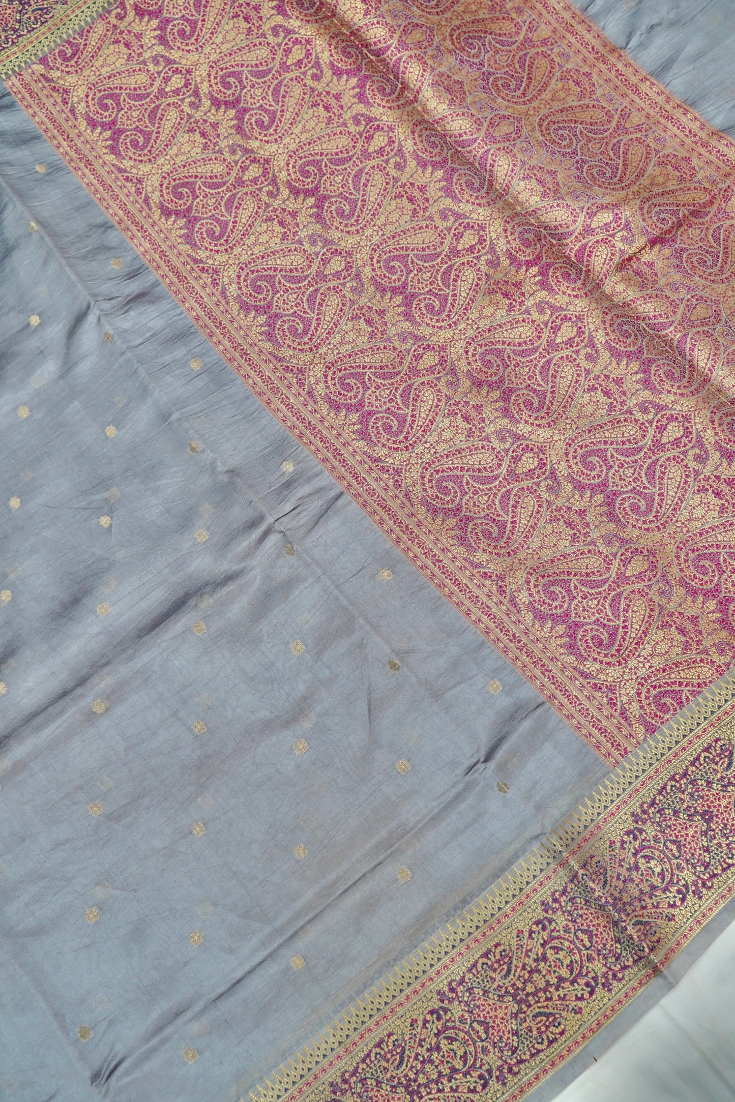 Lightweight Pure Mango Katan Silk Saree in Grey with Jamawar Pallu and Border