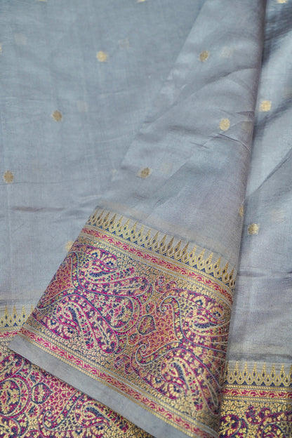 Lightweight Pure Mango Katan Silk Saree in Grey with Jamawar Pallu and Border