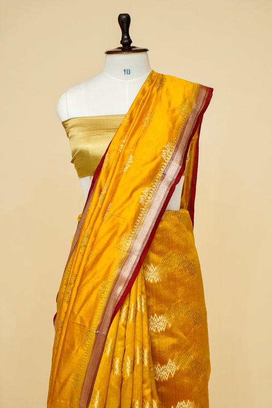 Exclusive Designer Pure Chinya Silk Banarasi Saree with Aada Jaal Weaving