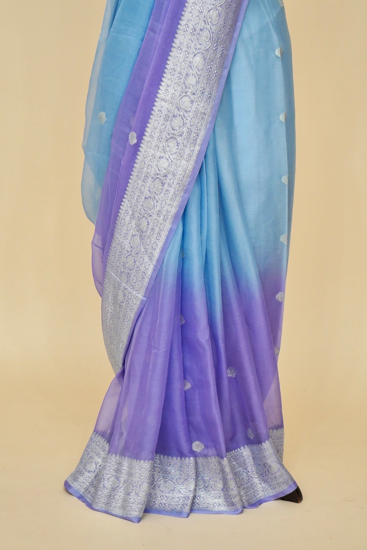 Pure Banarasi Dual-Color Khaddi Georgette Saree with Allover Kadhua Buta Work